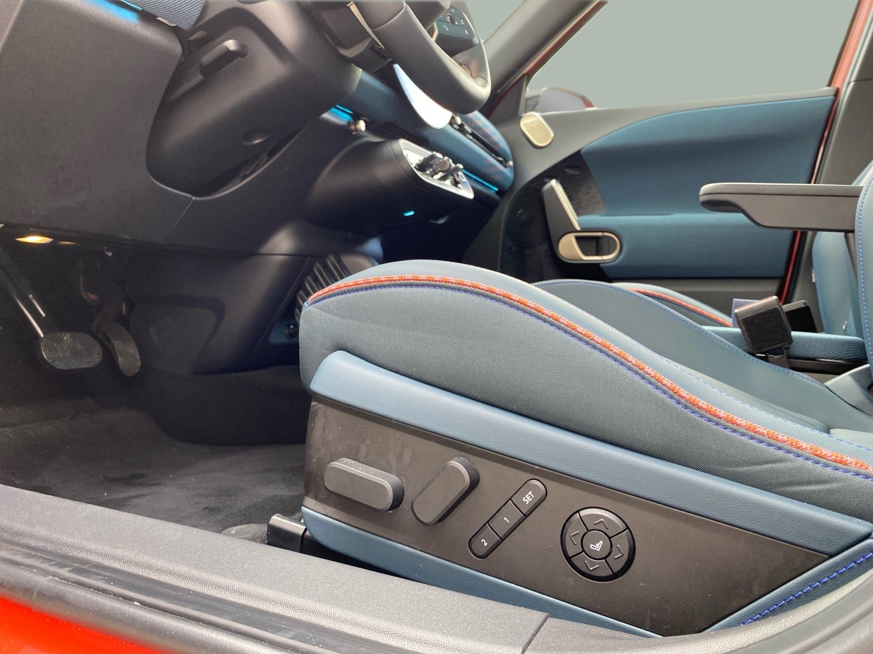 fotoG 13 del mini MINI Aceman SE 160 kW (218 CV) 218cv Elétrico de 2024 em Vila Nova de Gaia