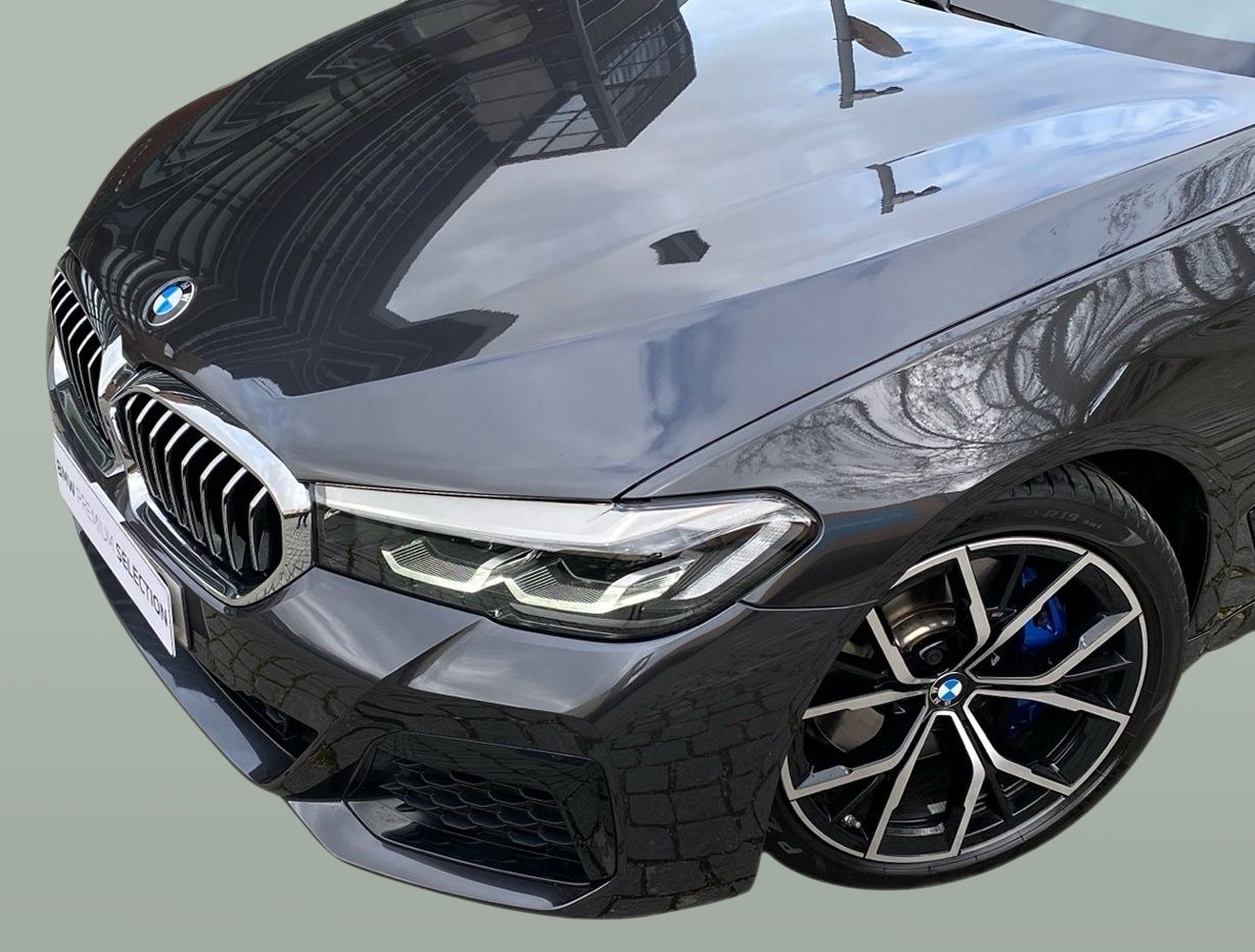 BMW Série 5 520d Touring color Gris. Año 2023. 140KW(190CV). Diesel. En concesionario Caetano Baviera Lisboa de Lisboa