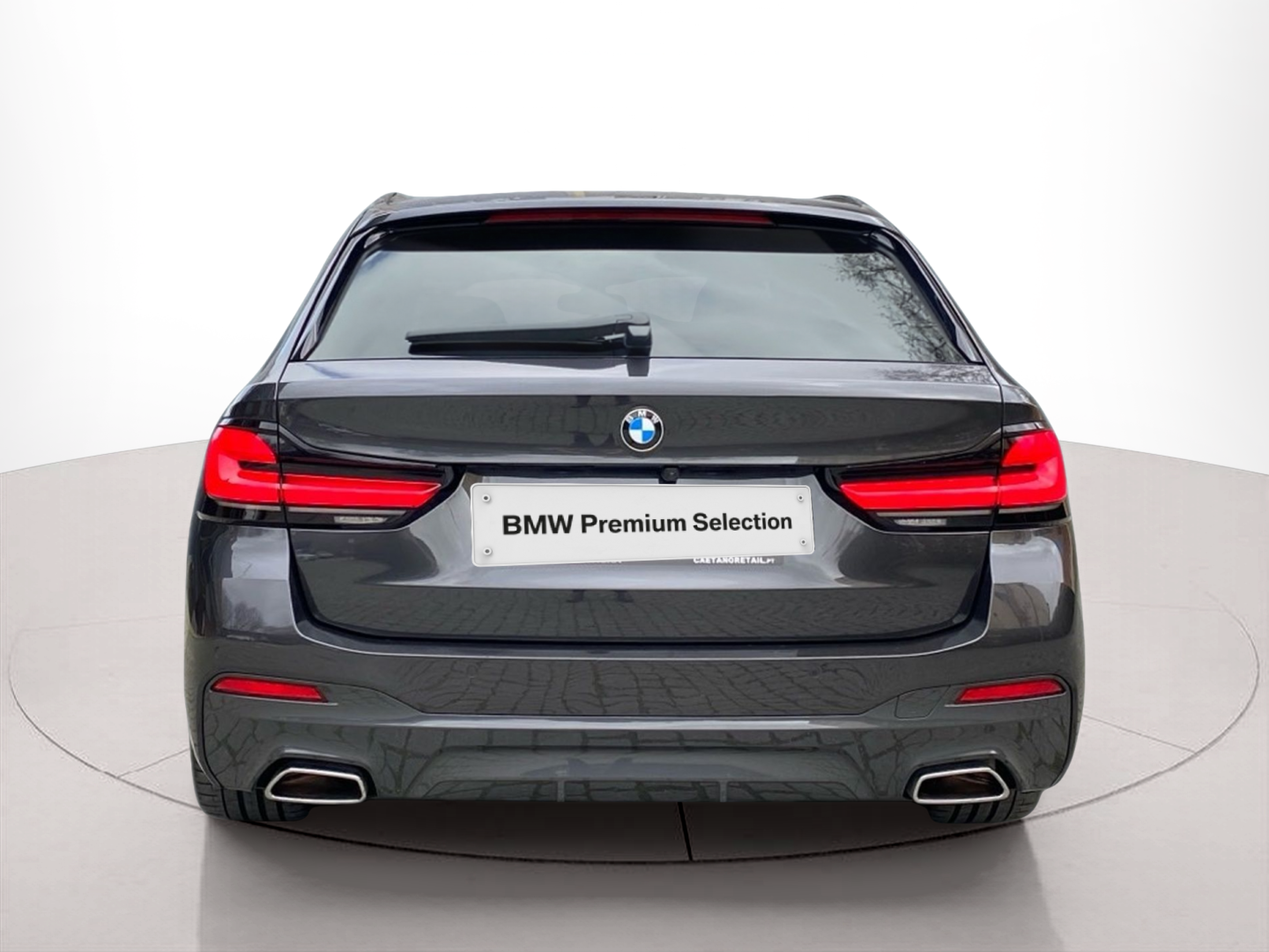 BMW Série 5 520d Touring color Gris. Año 2023. 140KW(190CV). Diesel. En concesionario Caetano Baviera Lisboa de Lisboa