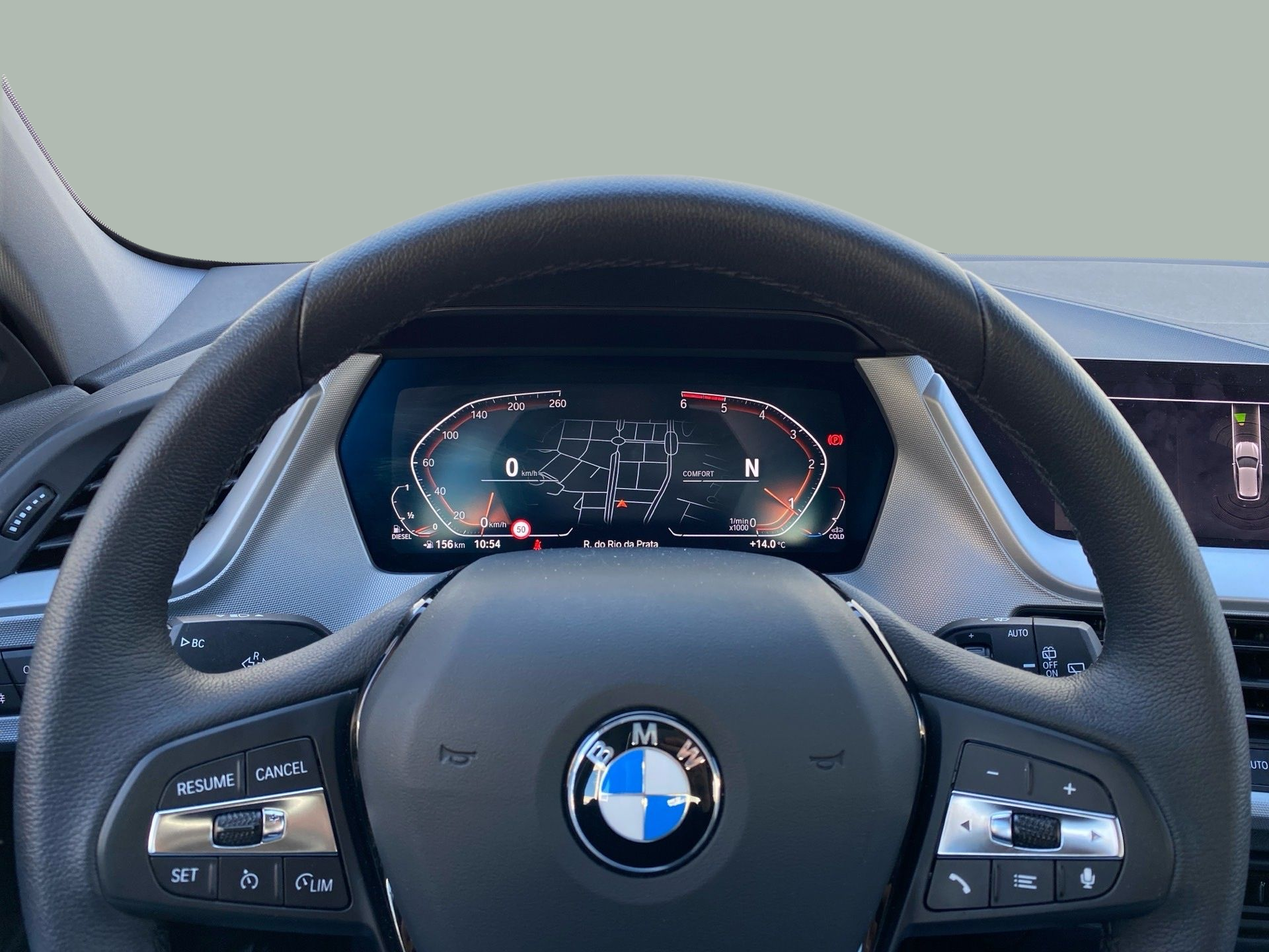 BMW Série 1 116d color Negro. Año 2023. 85KW(116CV). Diesel. En concesionario Caetano Baviera Lisboa de Lisboa