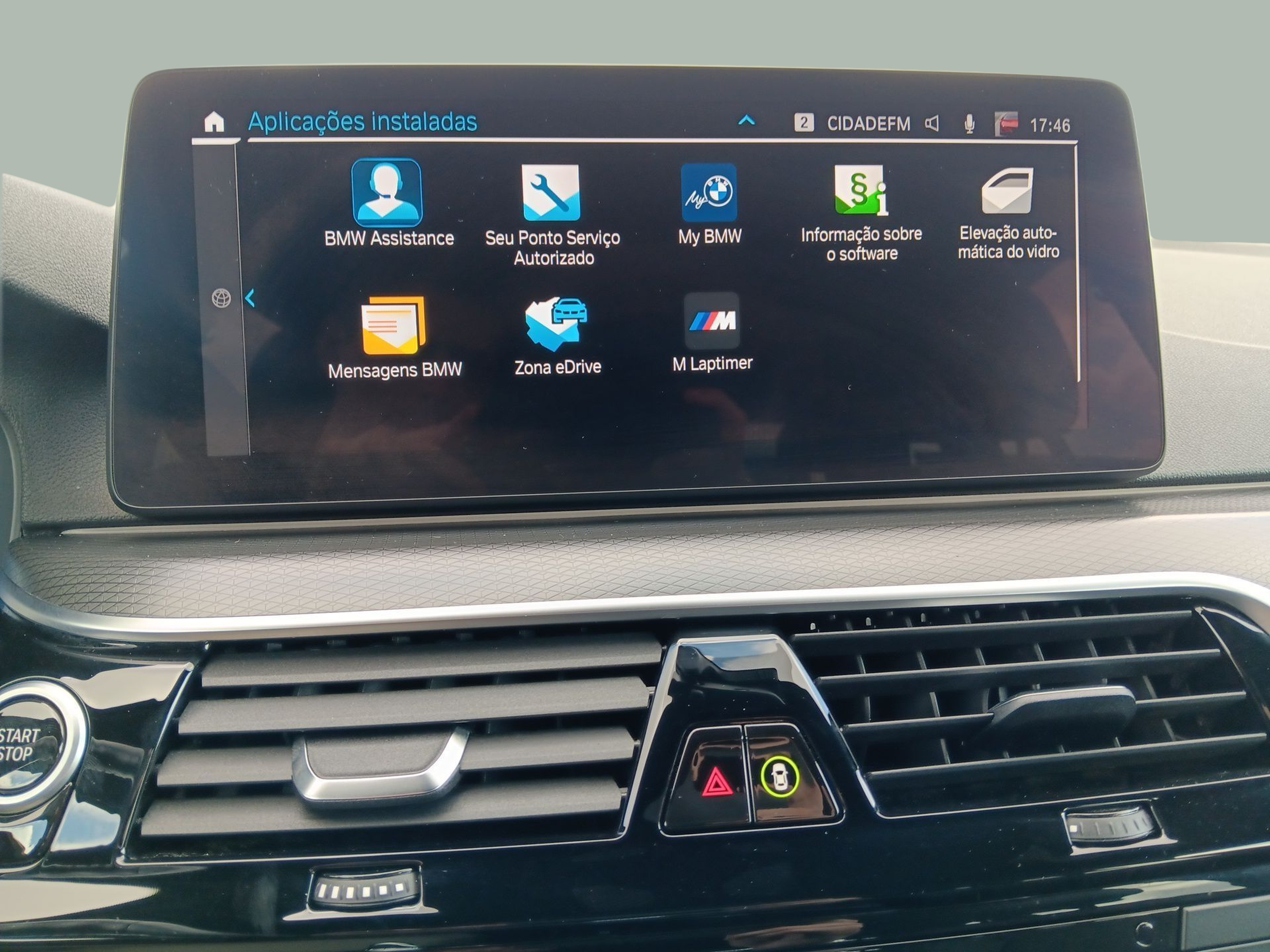 BMW Série 5 530e Touring color Negro. Año 2021. 215KW(292CV). Elétrico / Gasolina Híbrido. En concesionario Caetano Baviera Maia de Maia