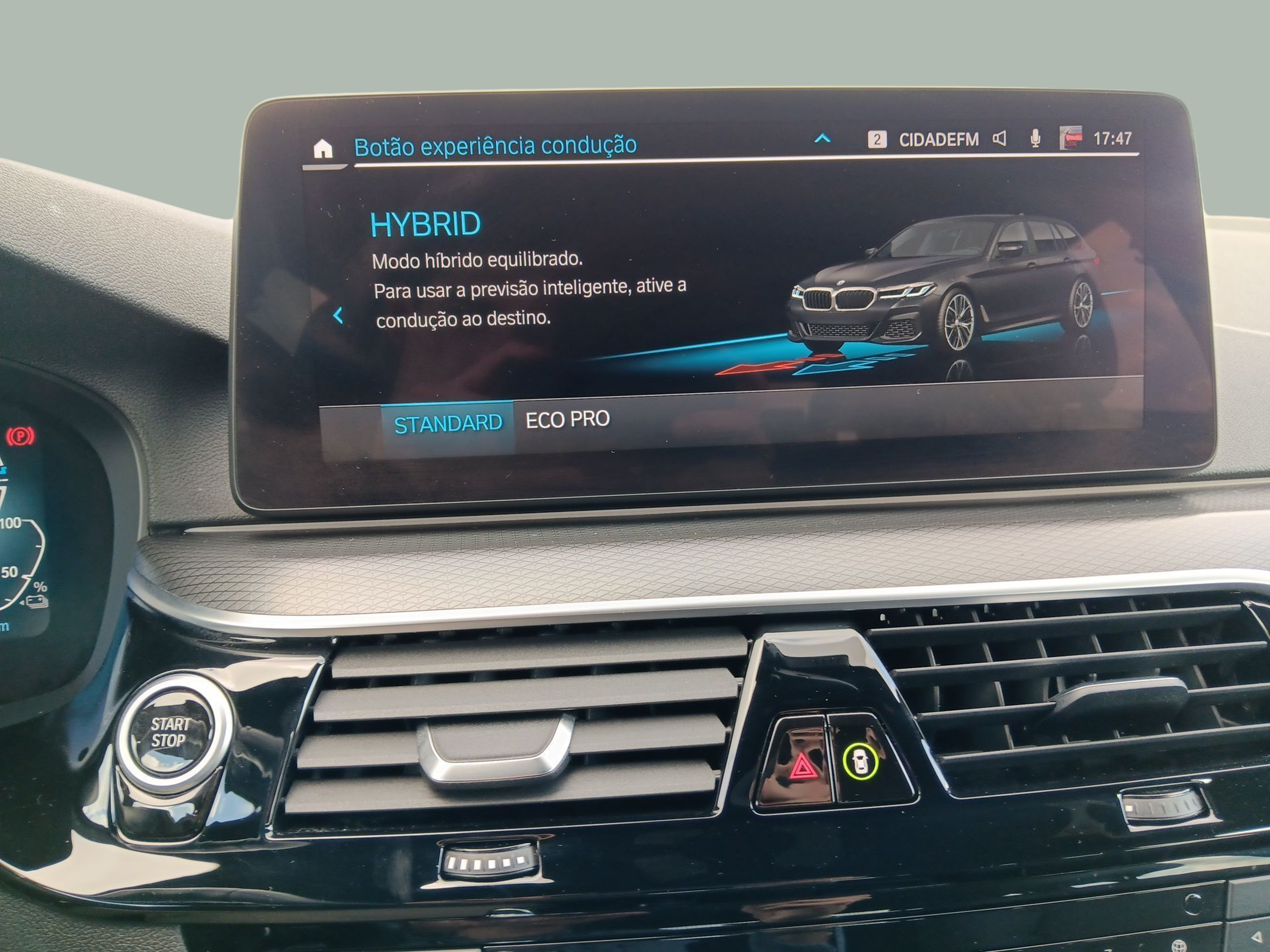 BMW Série 5 530e Touring color Negro. Año 2021. 215KW(292CV). Elétrico / Gasolina Híbrido. En concesionario Caetano Baviera Maia de Maia