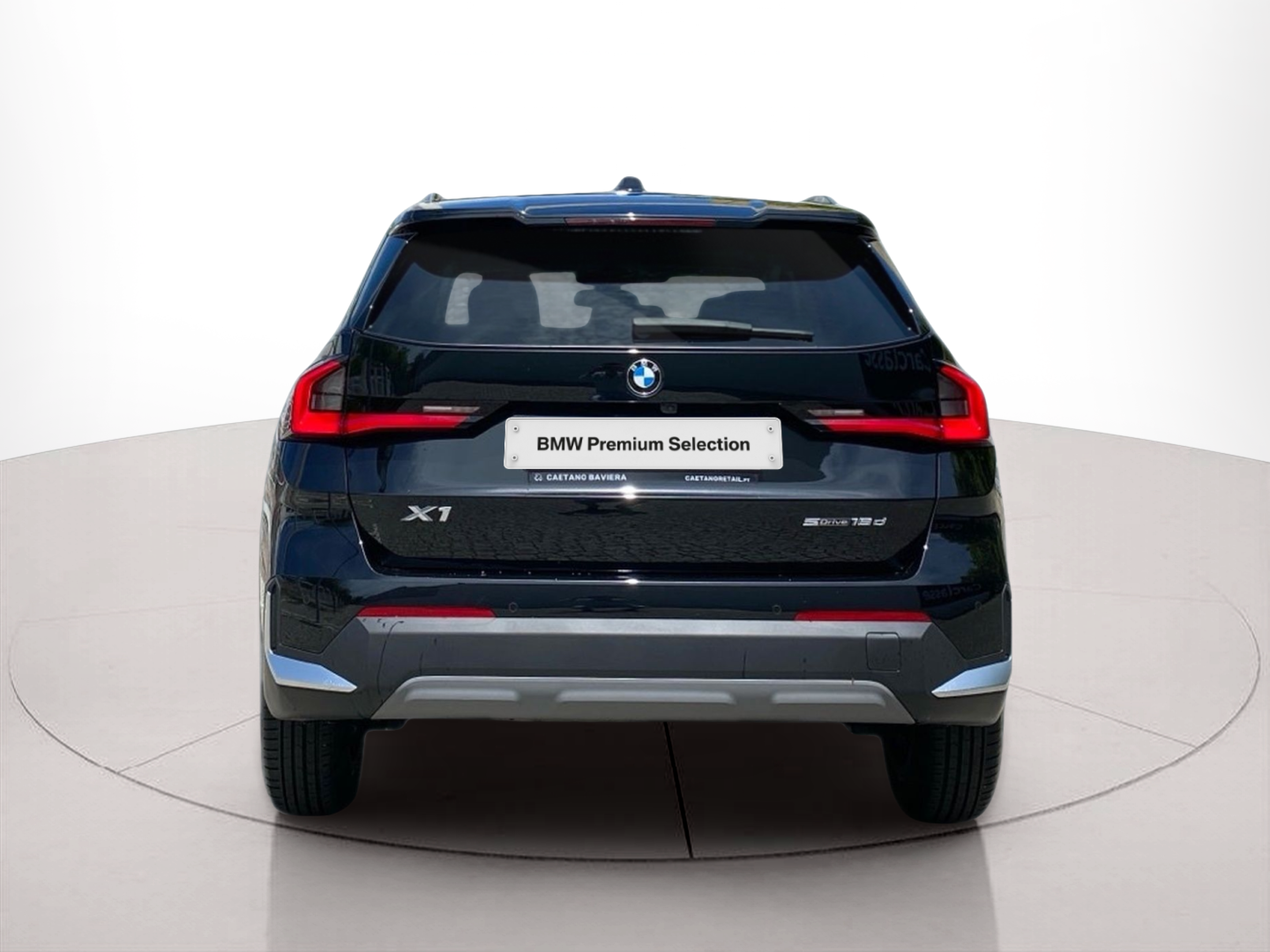 BMW X1 sDrive18d color Negro. Año 2024. 110KW(150CV). Diesel. En concesionario Caetano Baviera Lisboa de Lisboa