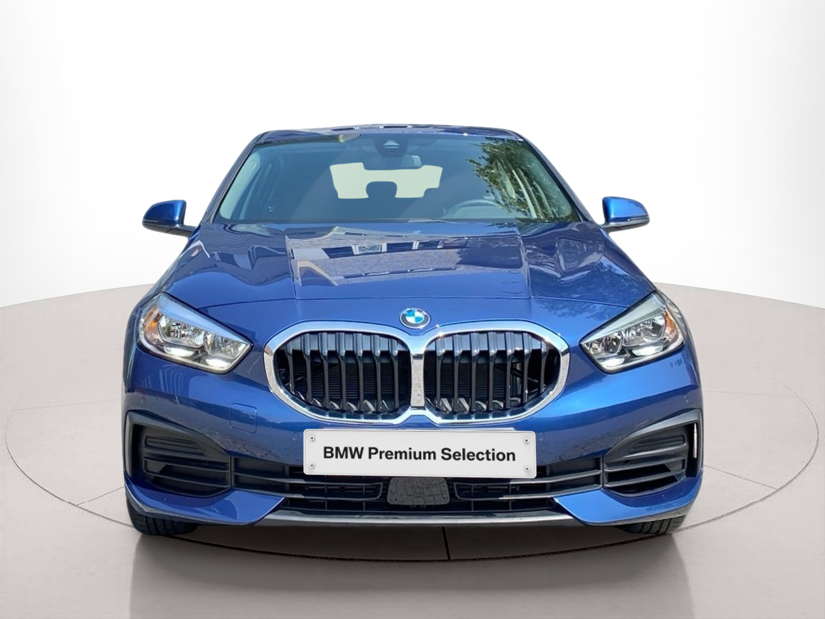 Fotos de BMW Série 1 116i color Azul. Año 2024. 80KW(109CV). Gasolina. En concesionario Caetano Baviera Lisboa de Lisboa