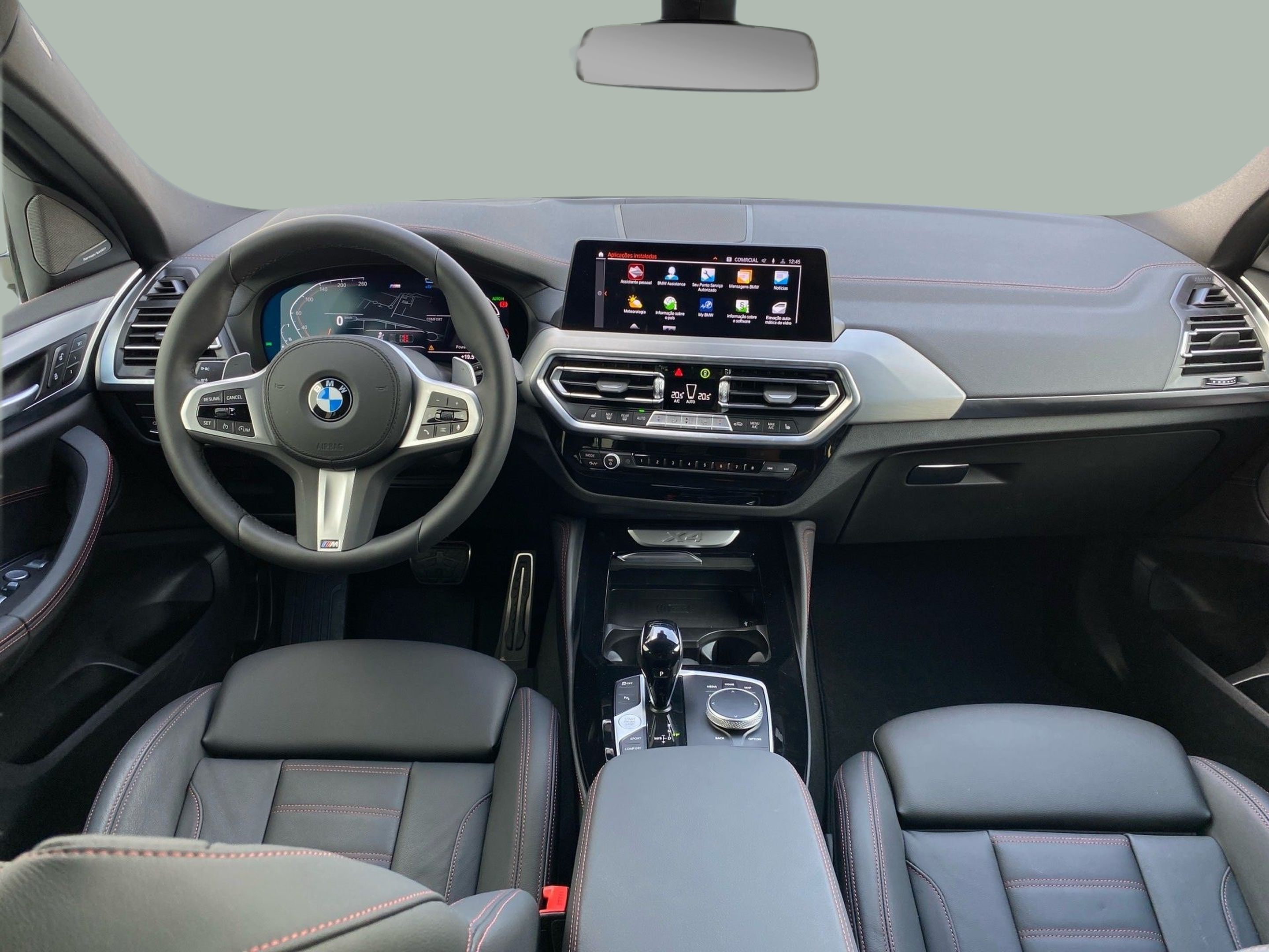 BMW X4 xDrive20d color Negro. Año 2024. 140KW(190CV). Diesel. En concesionario Caetano Baviera Lisboa de Lisboa