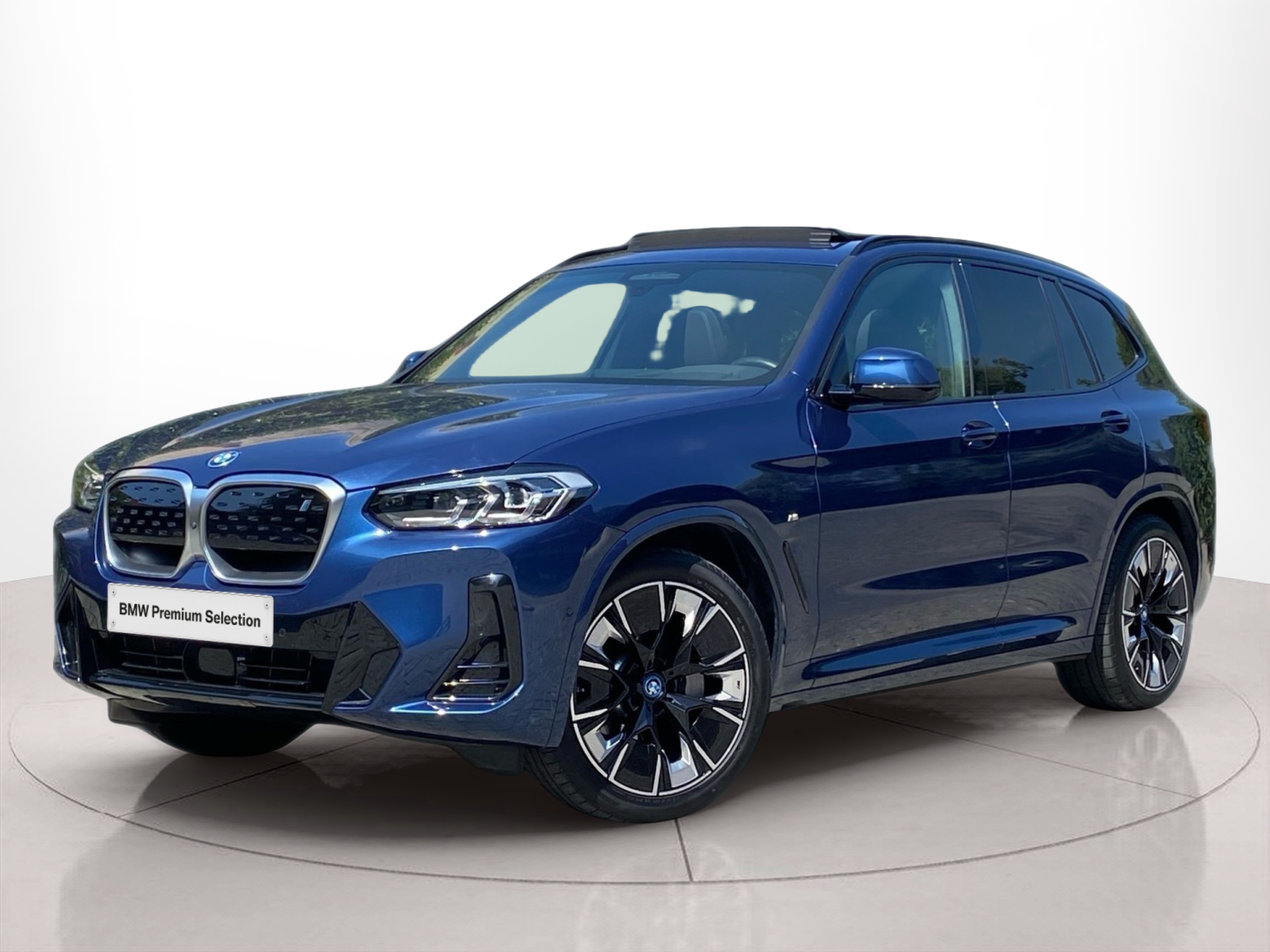 BMW iX3 iX3 80 kWh color Azul. Año 2023. 210KW(286CV). Elétrico. En concesionario Caetano Baviera Lisboa de Lisboa