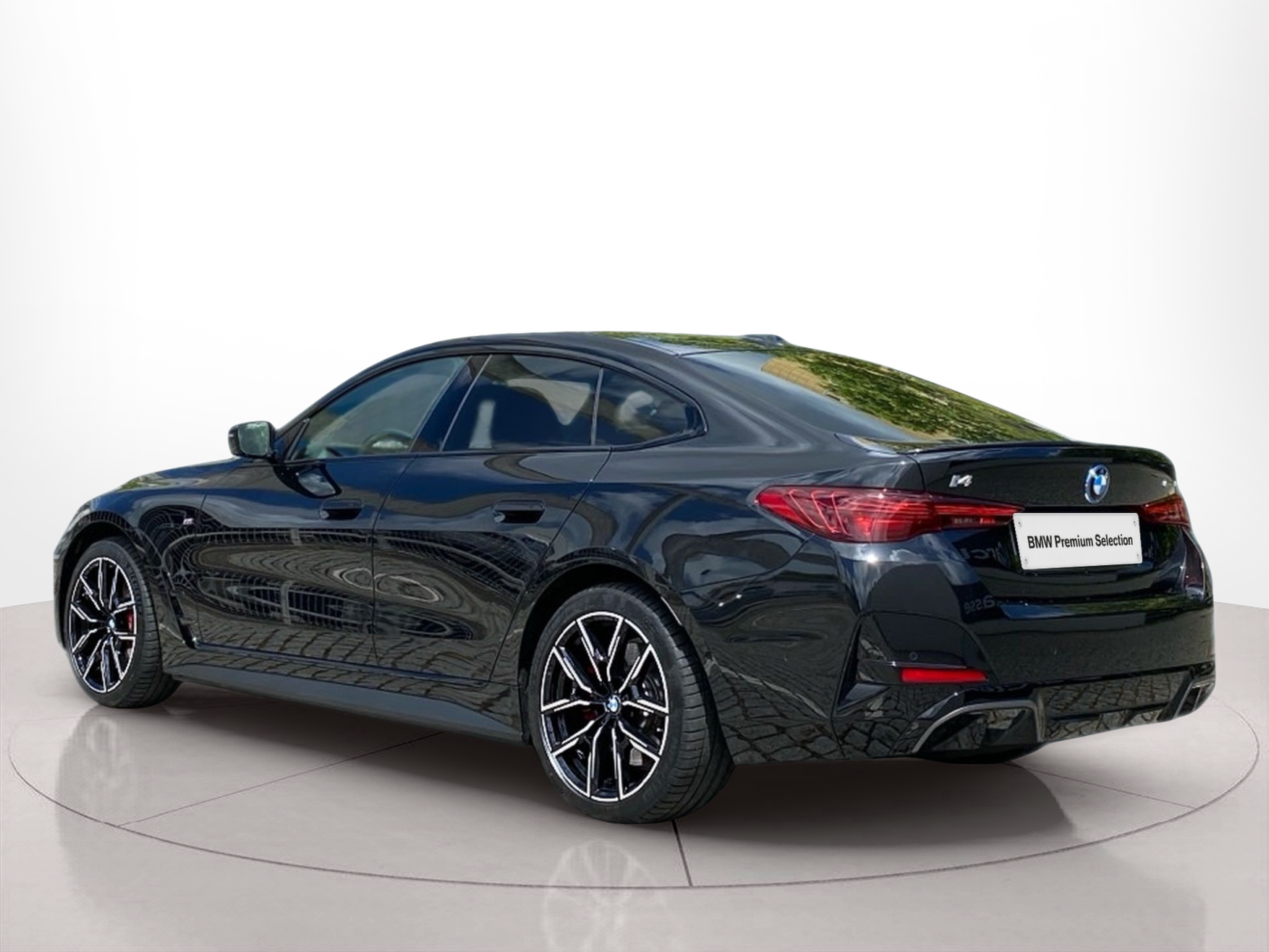 BMW i4 i4 eDrive40 color Negro. Año 2024. 250KW(340CV). Elétrico. En concesionario Caetano Baviera Lisboa de Lisboa