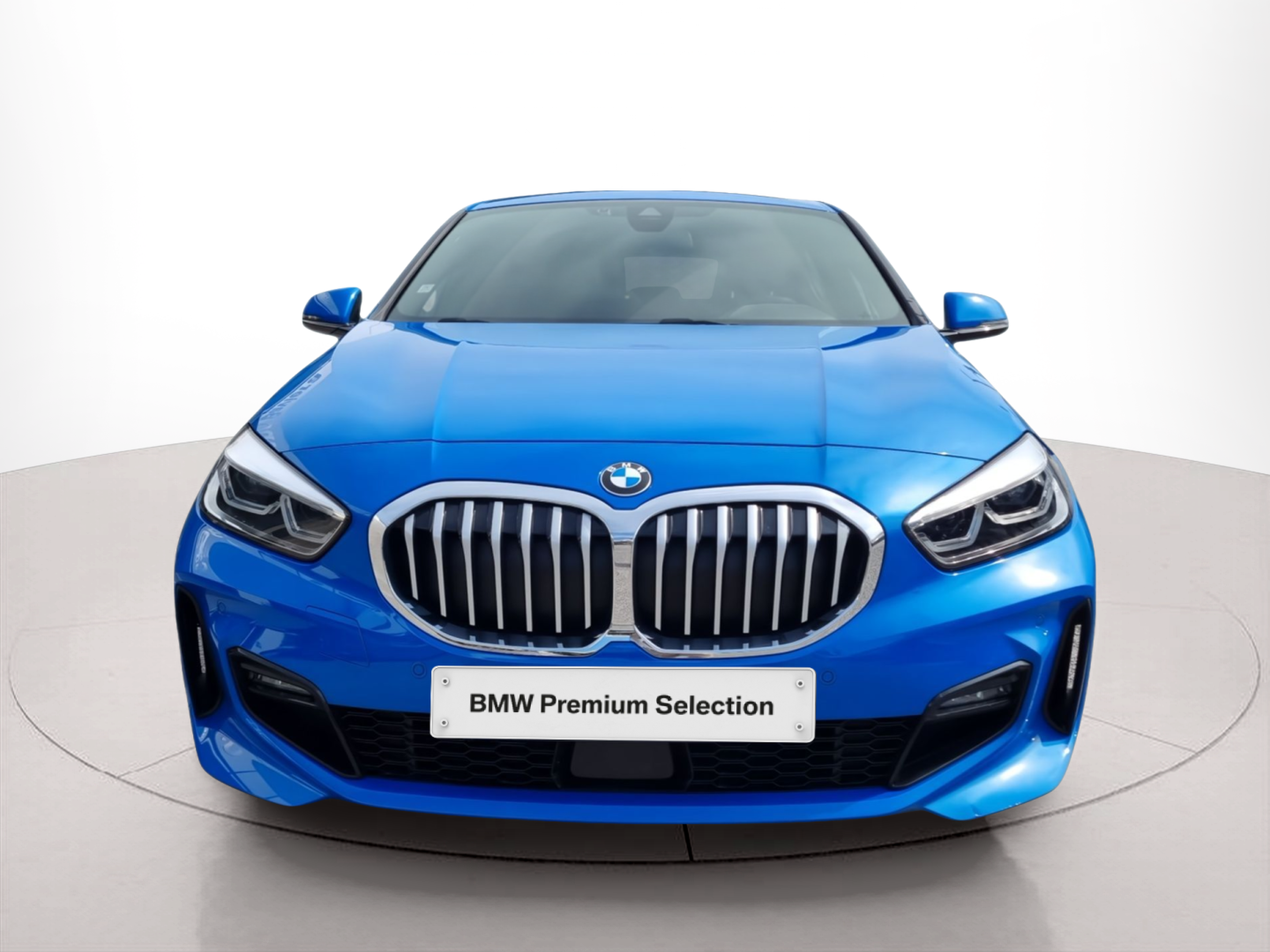Fotos de BMW Série 1 116d color Azul. Año 2024. 85KW(116CV). Diesel. En concesionario Caetano Baviera Santa Maria da Feira de Santa Maria da Feira