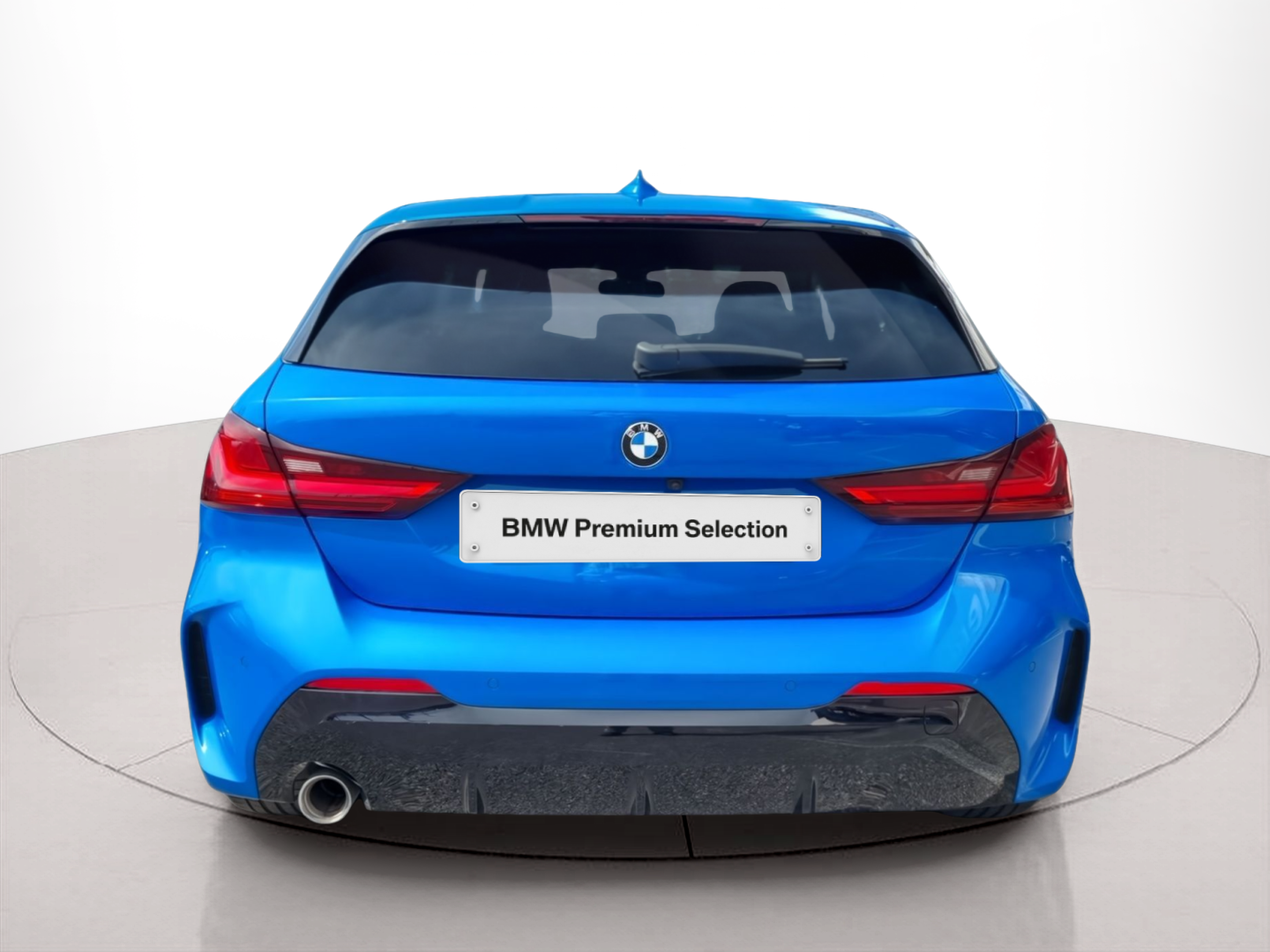 BMW Série 1 116d color Azul. Año 2024. 85KW(116CV). Diesel. En concesionario Caetano Baviera Santa Maria da Feira de Santa Maria da Feira