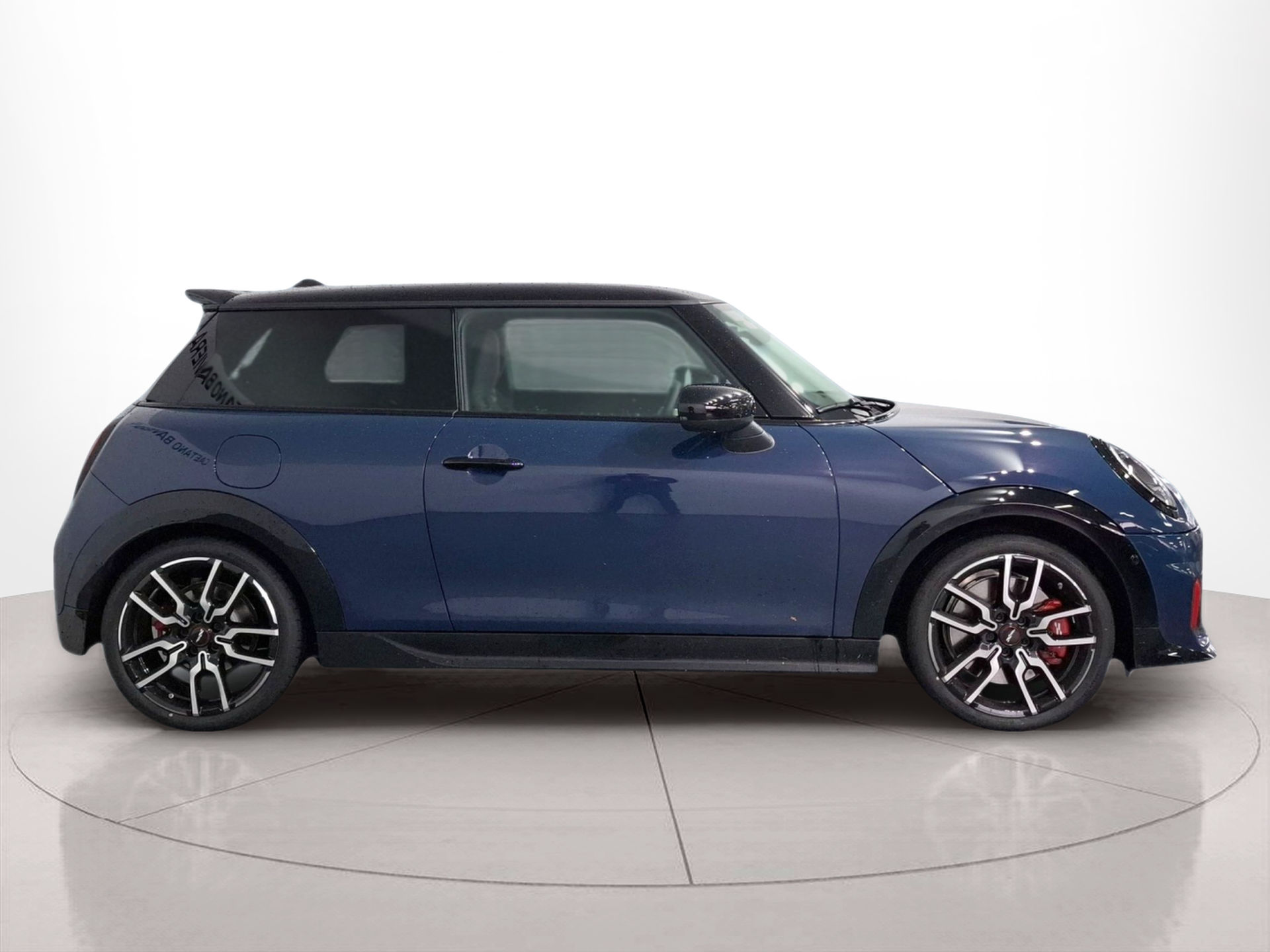 fotoG 12 del MINI MINI 3 Portas John Cooper Works 170 kW (231 CV) 231cv Gasolina de 2024 em Vila Nova de Gaia