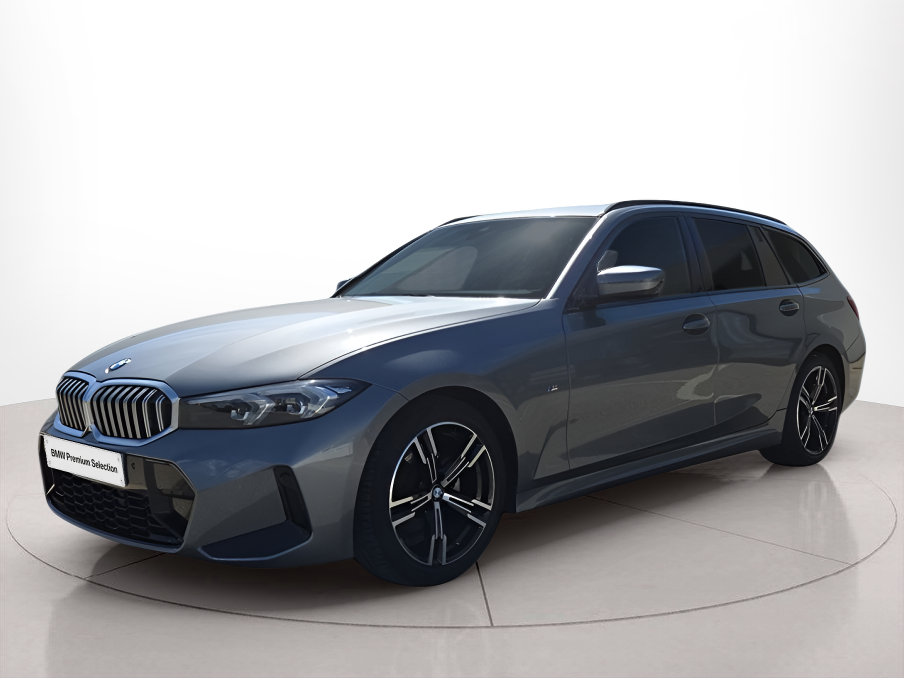 Fotos de BMW Série 3 320d Touring color Gris. Año 2023. 140KW(190CV). Diesel. En concesionario Caetano Baviera Faro de Faro