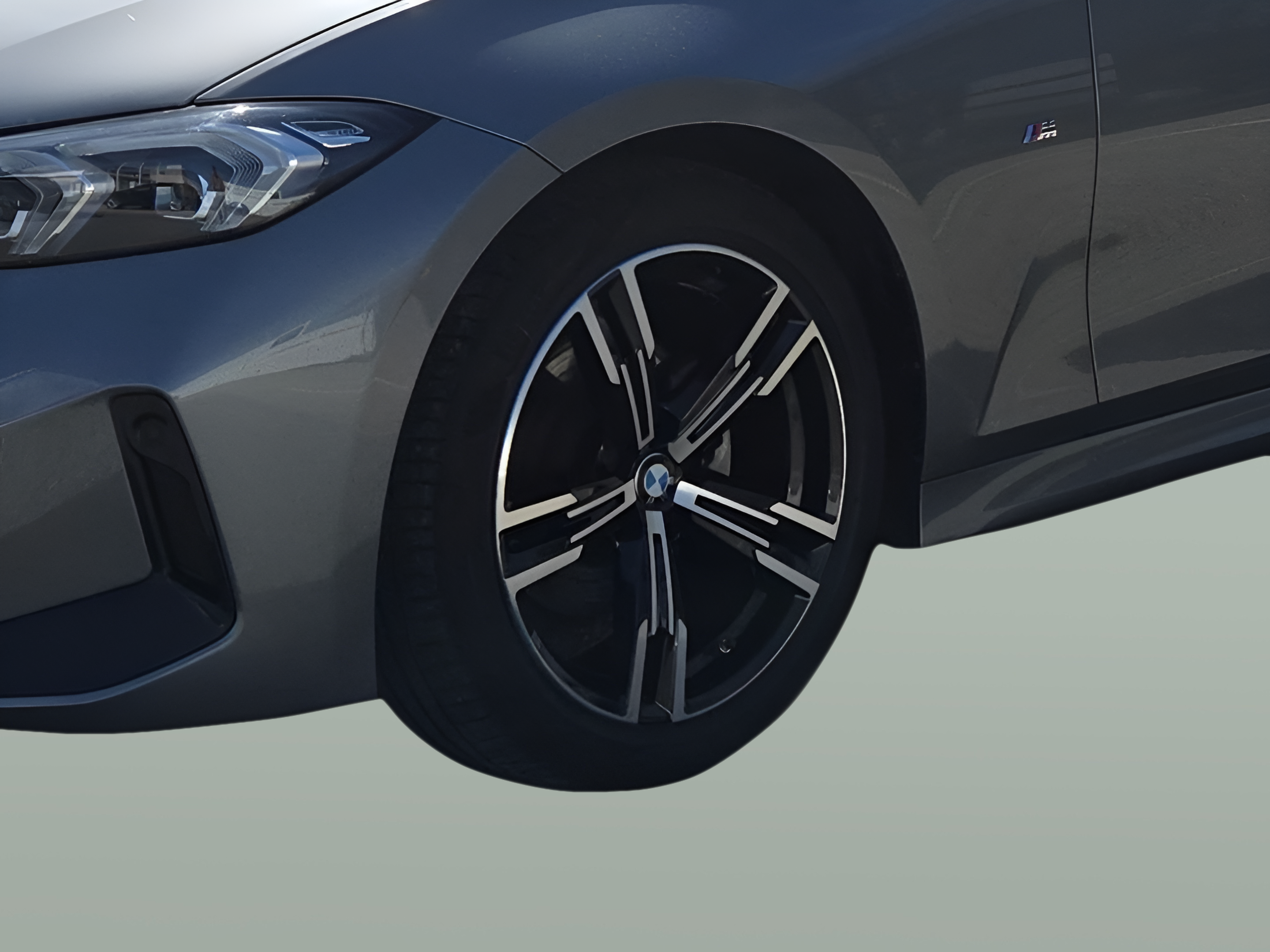 BMW Série 3 320d Touring color Gris. Año 2023. 140KW(190CV). Diesel. En concesionario Caetano Baviera Faro de Faro