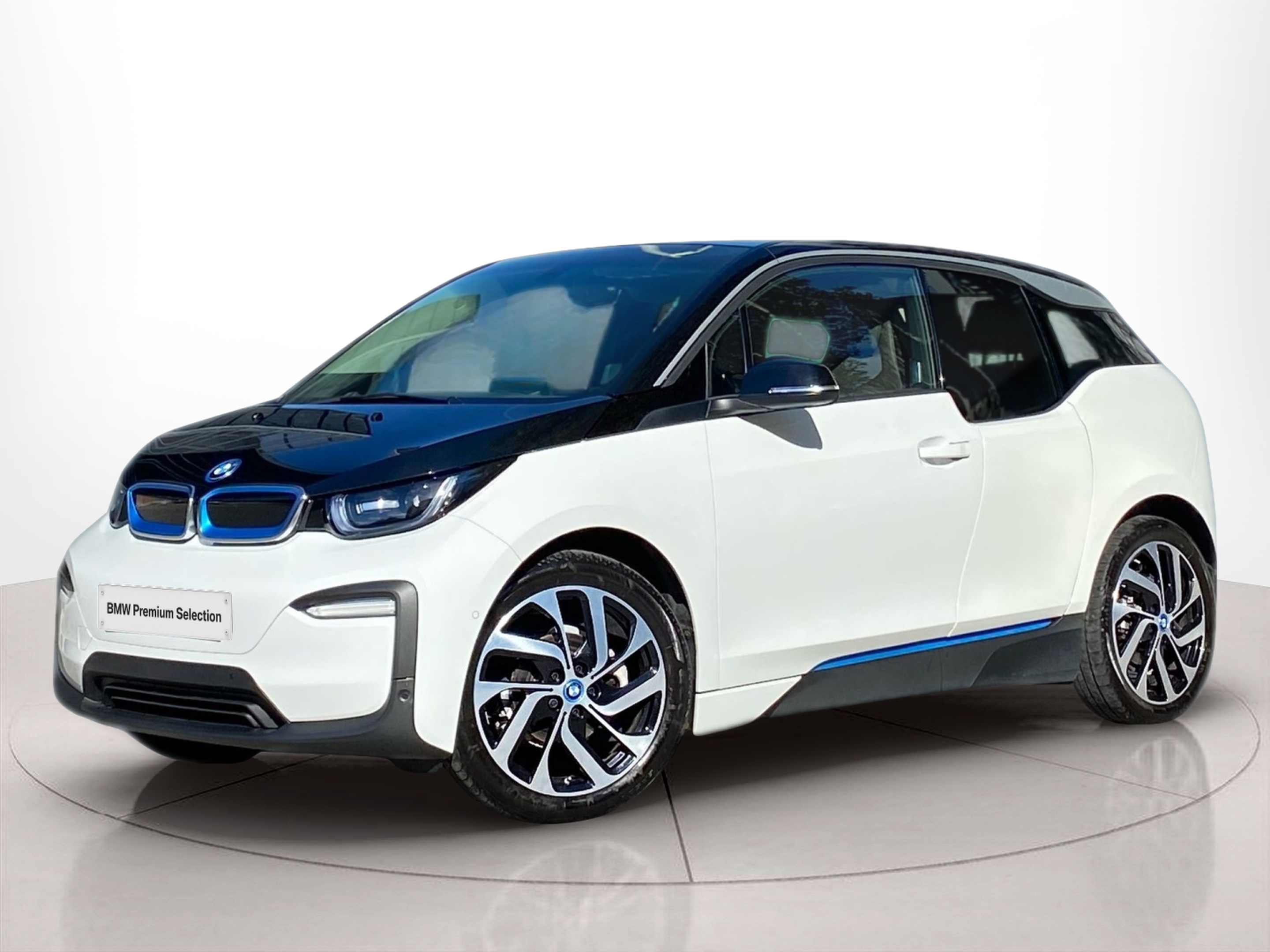 Fotos de BMW i3 i3 120Ah color Blanco. Año 2020. 125KW(170CV). Elétrico. En concesionario Caetano Baviera Cascais de Cascais