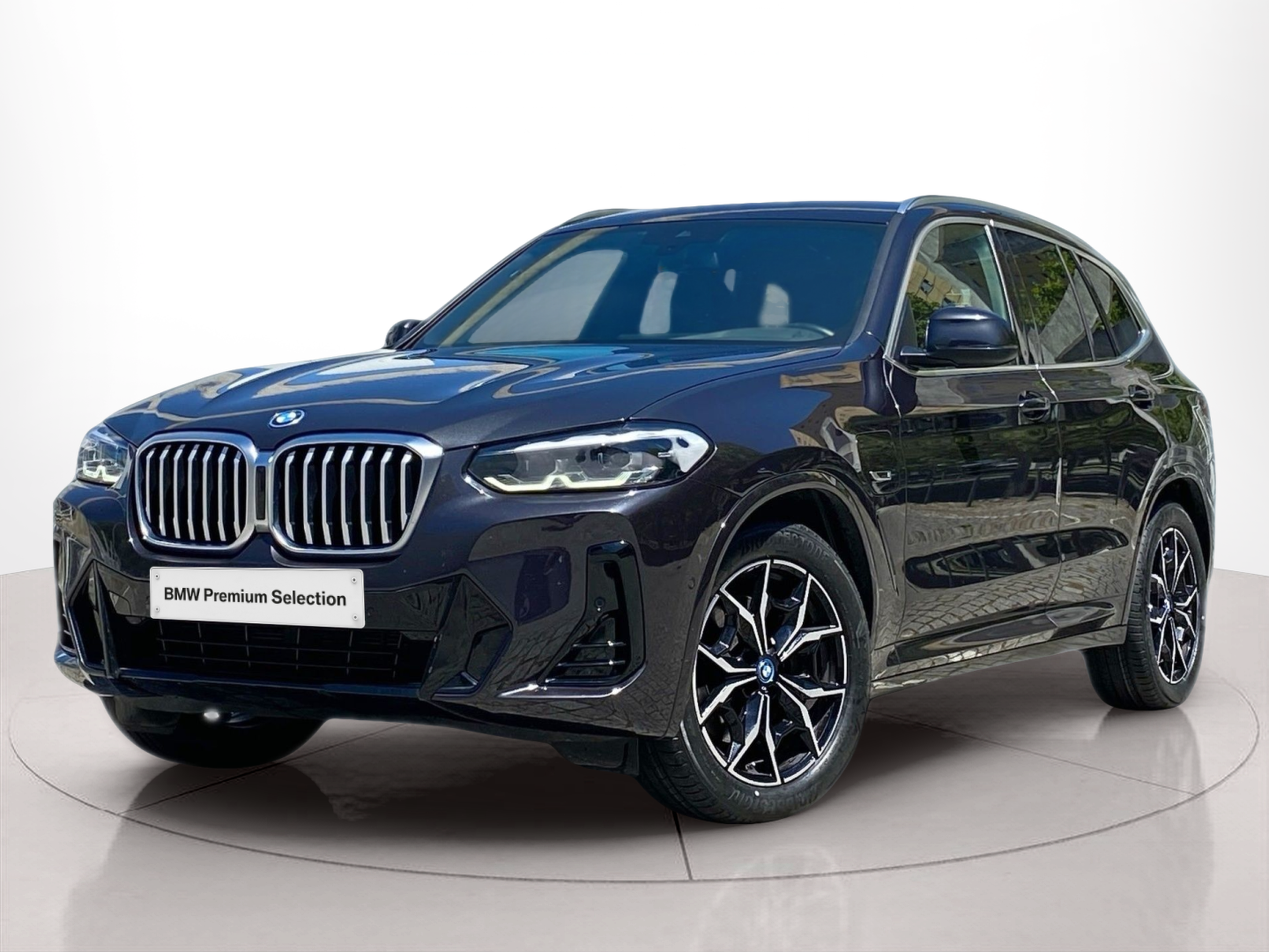Fotos de BMW X3 xDrive30e color Gris. Año 2021. 215KW(292CV). Elétrico / Gasolina Híbrido. En concesionario Caetano Baviera Lisboa de Lisboa