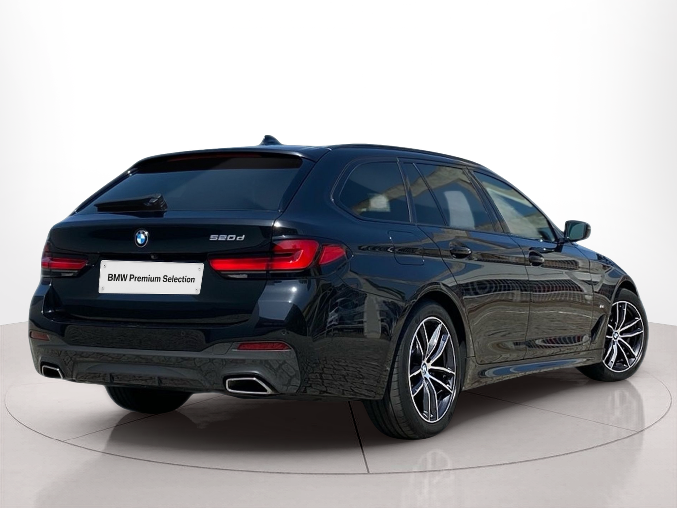 BMW Série 5 520d Touring color Negro. Año 2024. 140KW(190CV). Diesel. En concesionario Caetano Baviera Lisboa de Lisboa