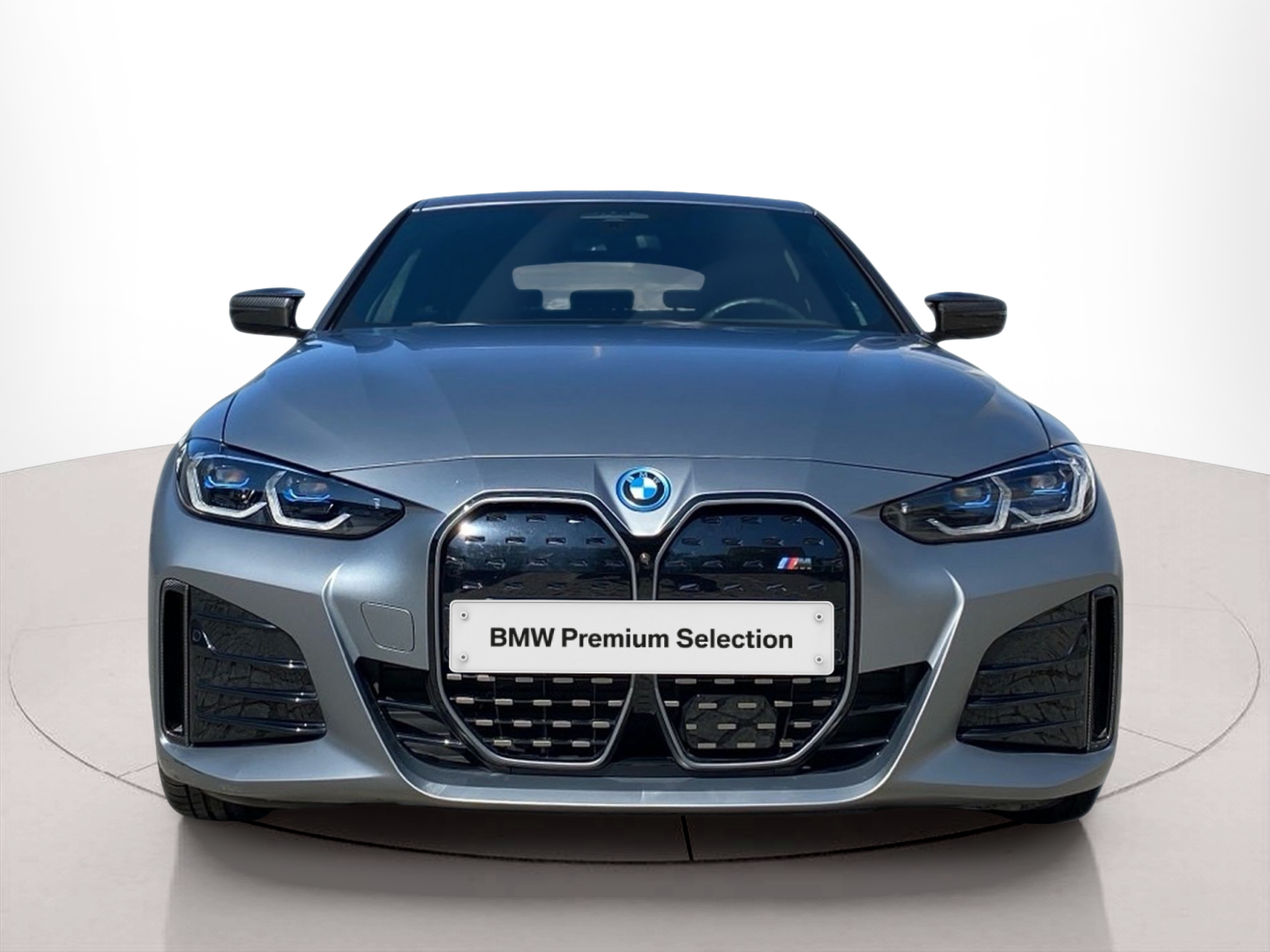 Fotos de BMW i4 i4 M50 color Gris. Año 2023. 400KW(544CV). Elétrico. En concesionario Caetano Baviera Lisboa de Lisboa
