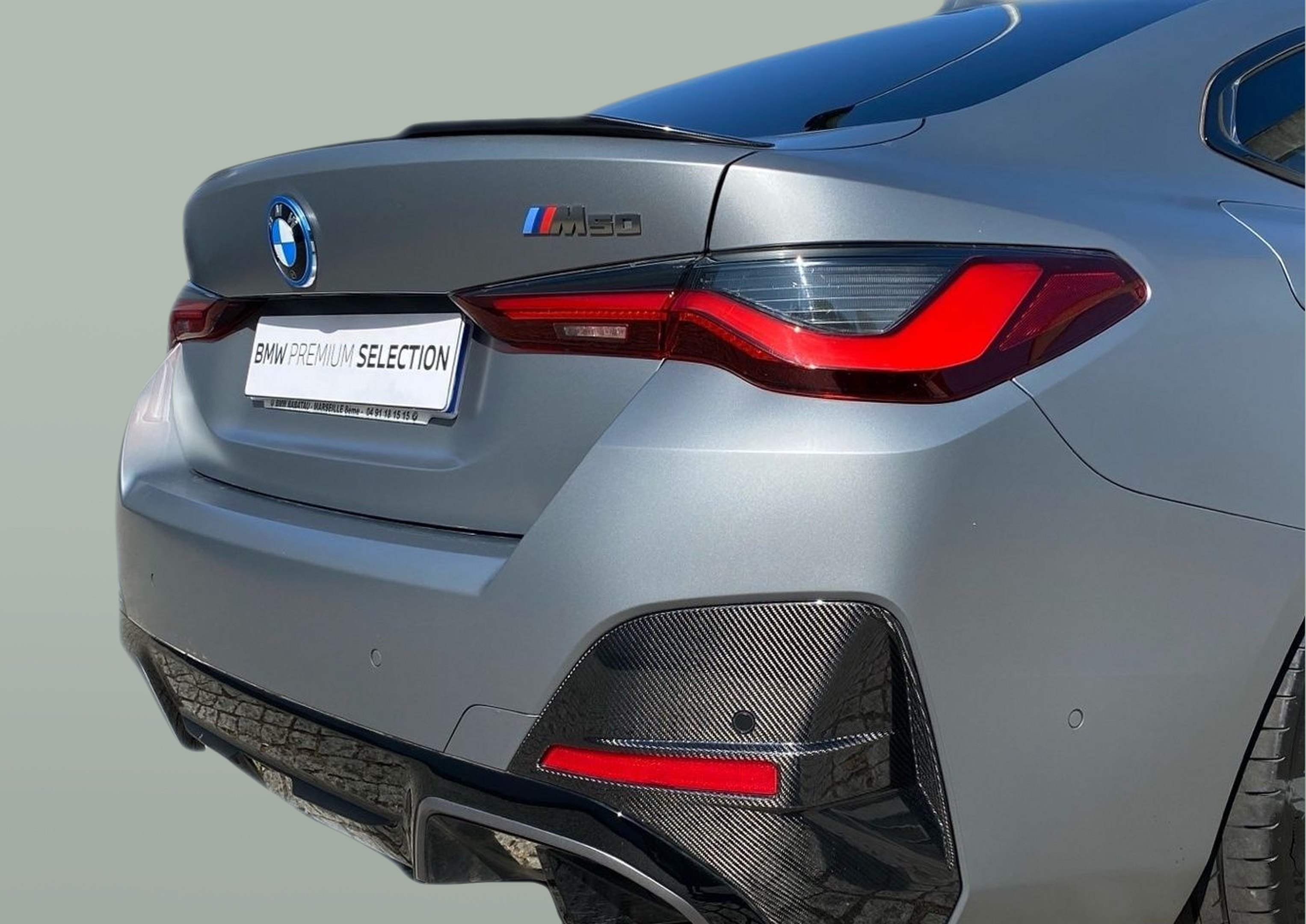 BMW i4 i4 M50 color Gris. Año 2023. 400KW(544CV). Elétrico. En concesionario Caetano Baviera Lisboa de Lisboa