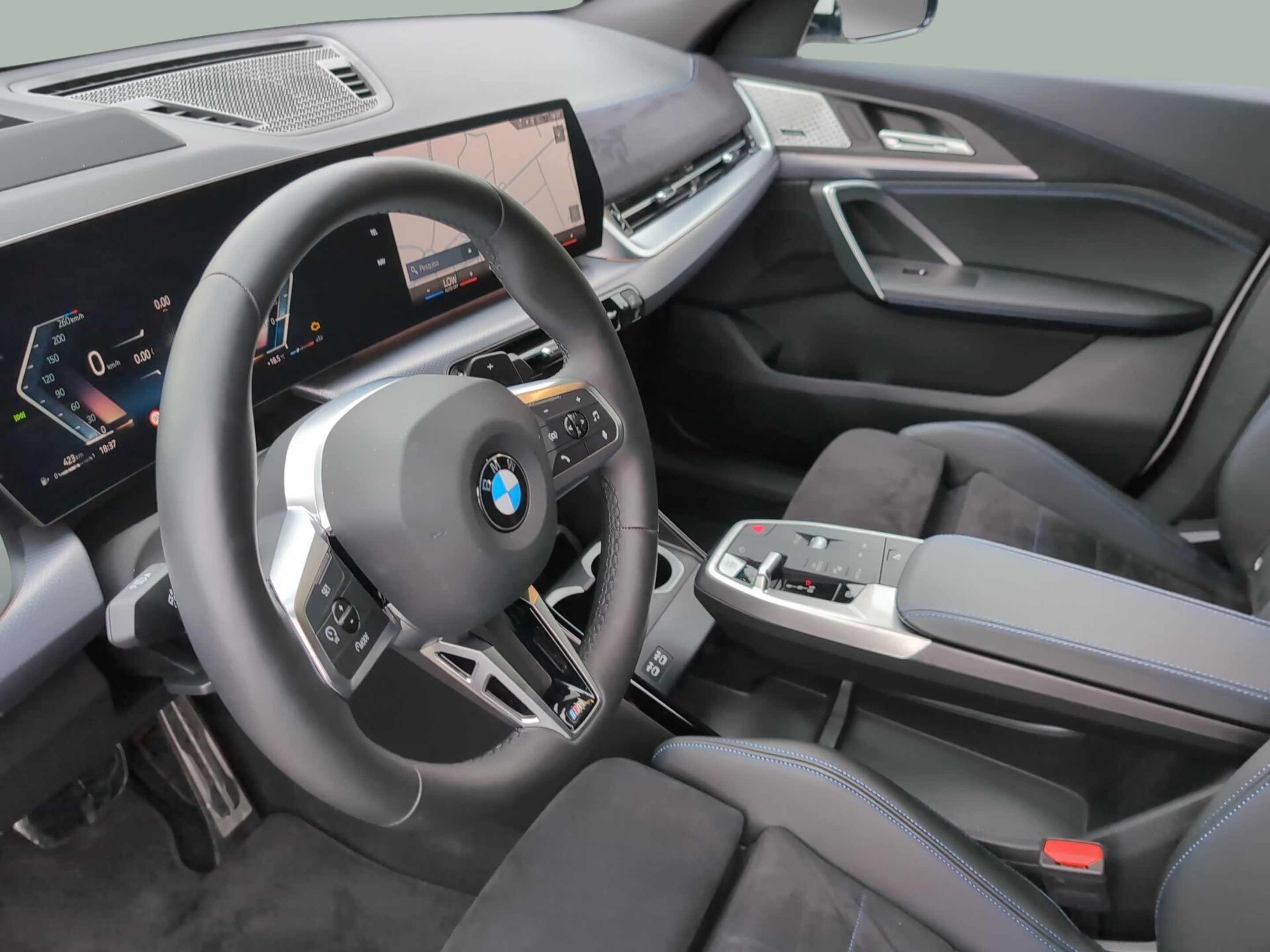 BMW X2 sDrive18d color Blanco. Año 2024. 110KW(150CV). Diesel. En concesionario Caetano Baviera Aveiro de Aveiro