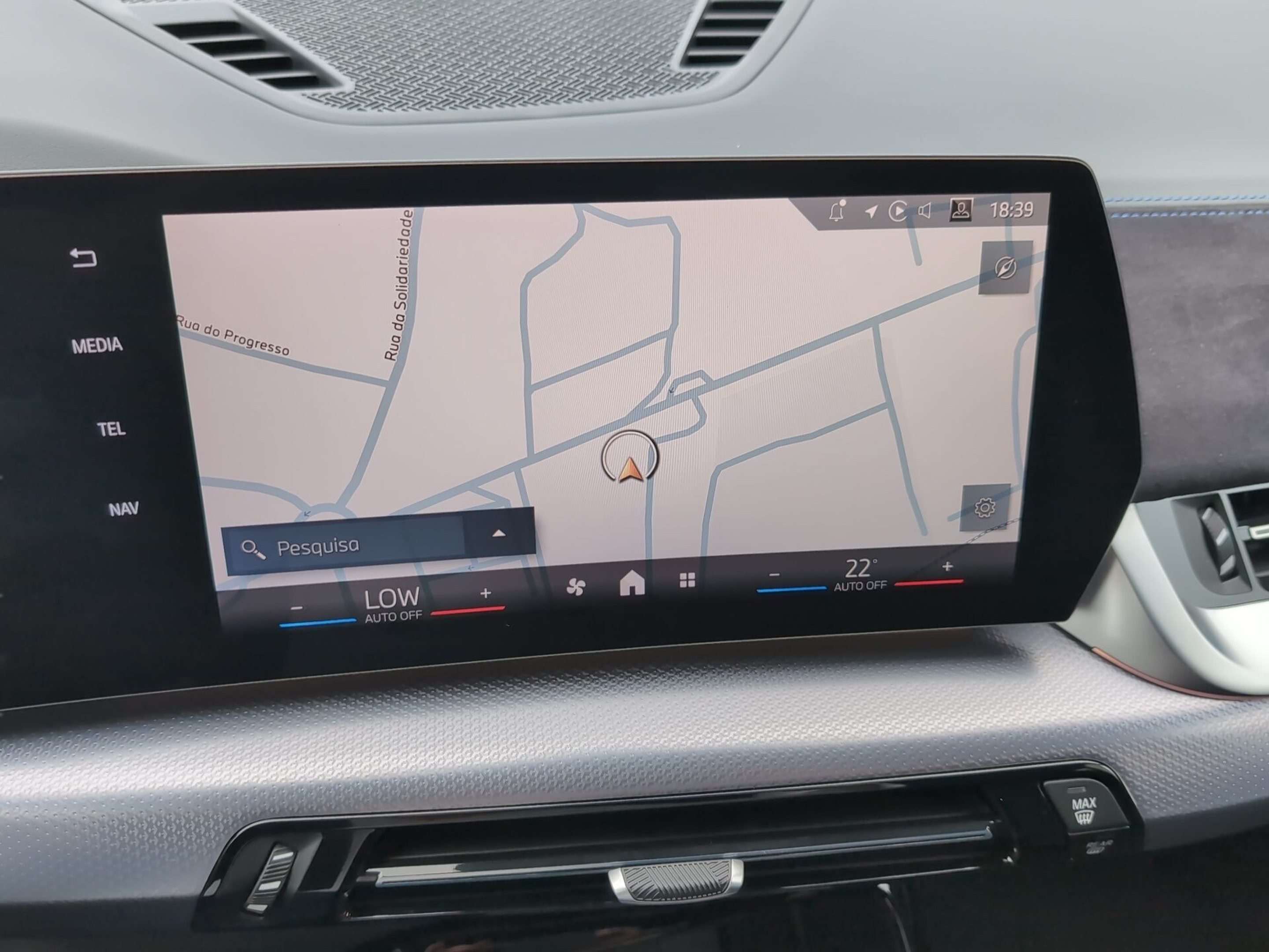 BMW X2 sDrive18d color Blanco. Año 2024. 110KW(150CV). Diesel. En concesionario Caetano Baviera Aveiro de Aveiro