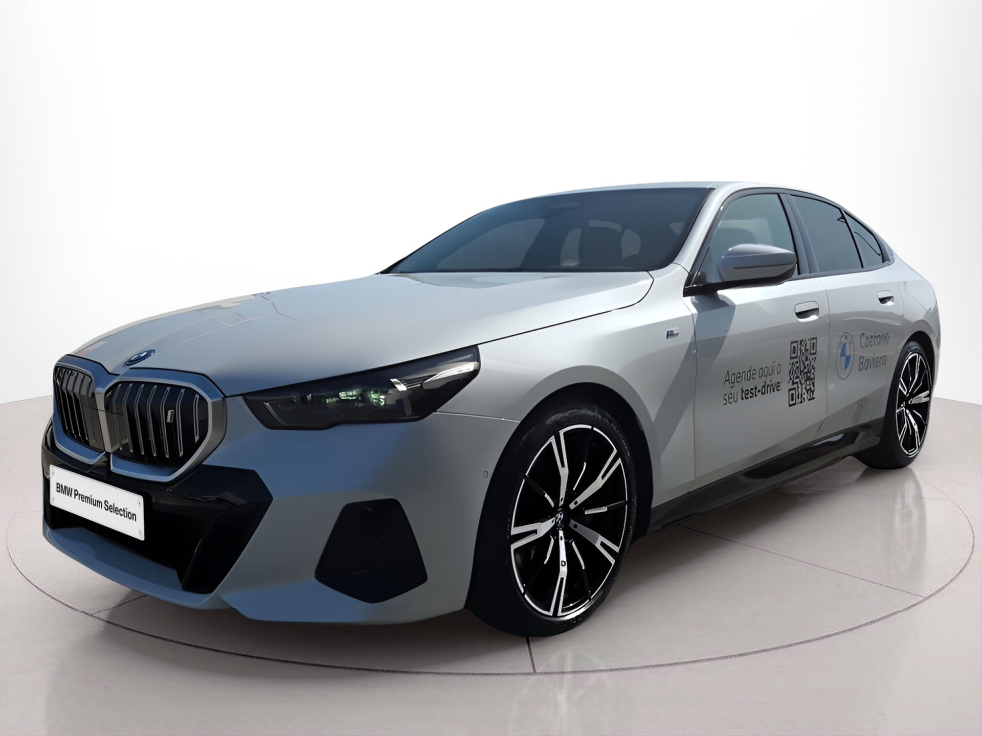 Fotos de BMW i5 eDrive40 color Blanco. Año 2025. 250KW(340CV). Elétrico. En concesionario Caetano Baviera Faro de Faro