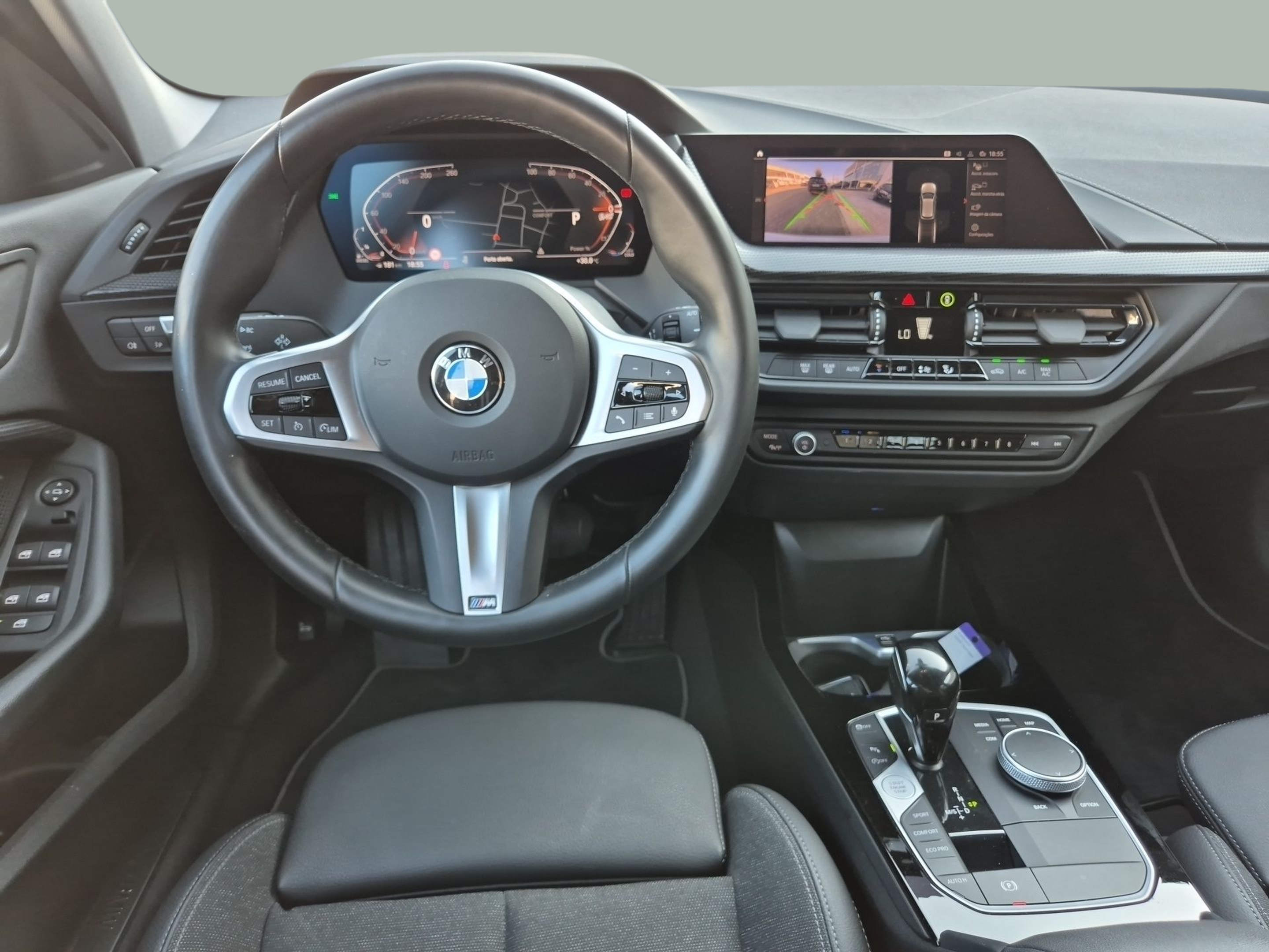 BMW Série 1 116d color Blanco. Año 2024. 85KW(116CV). Diesel. En concesionario Caetano Baviera Santa Maria da Feira de Santa Maria da Feira