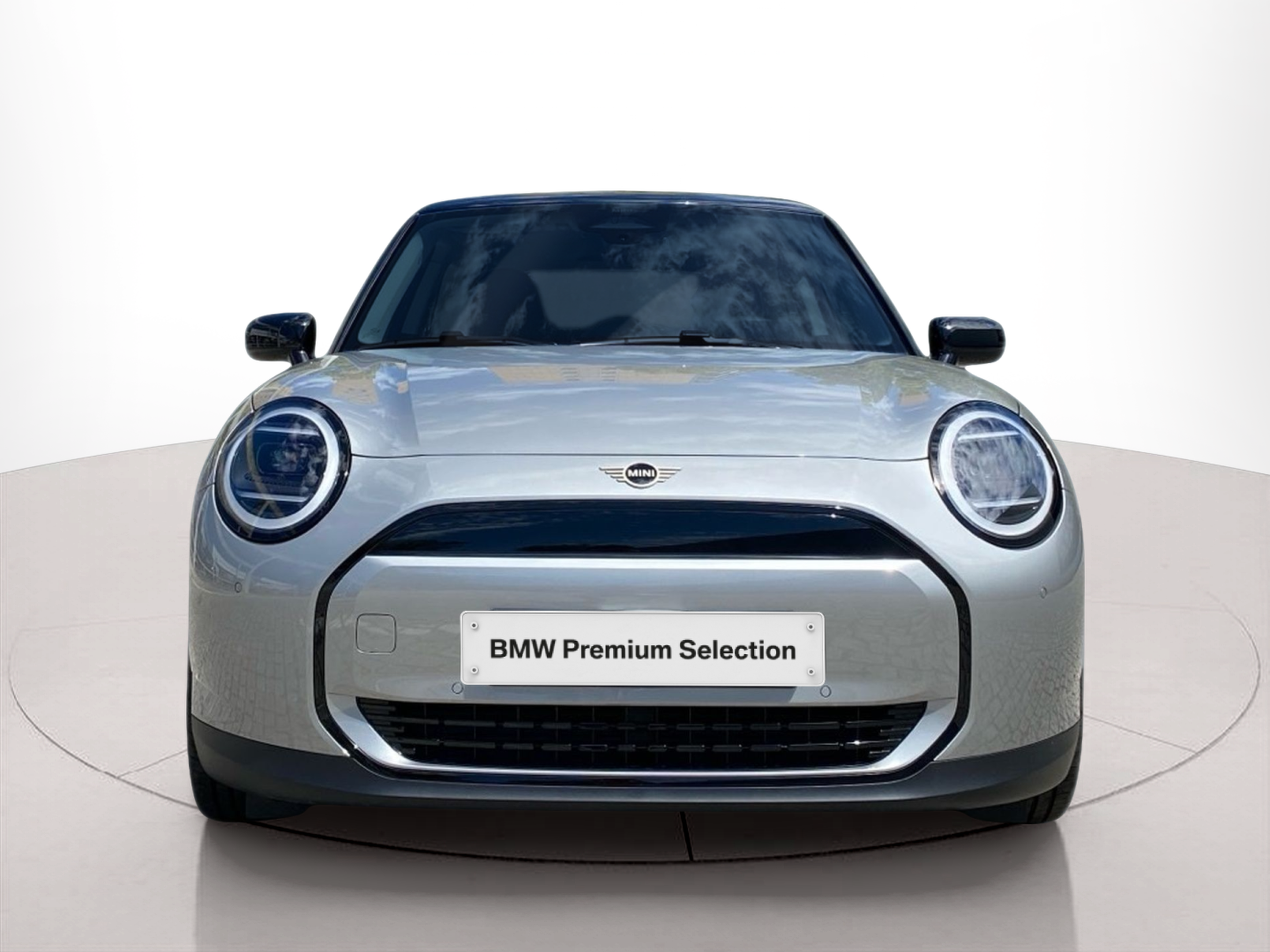 Fotos de MINI 3 Portas Cooper E 135 kW (184 CV)