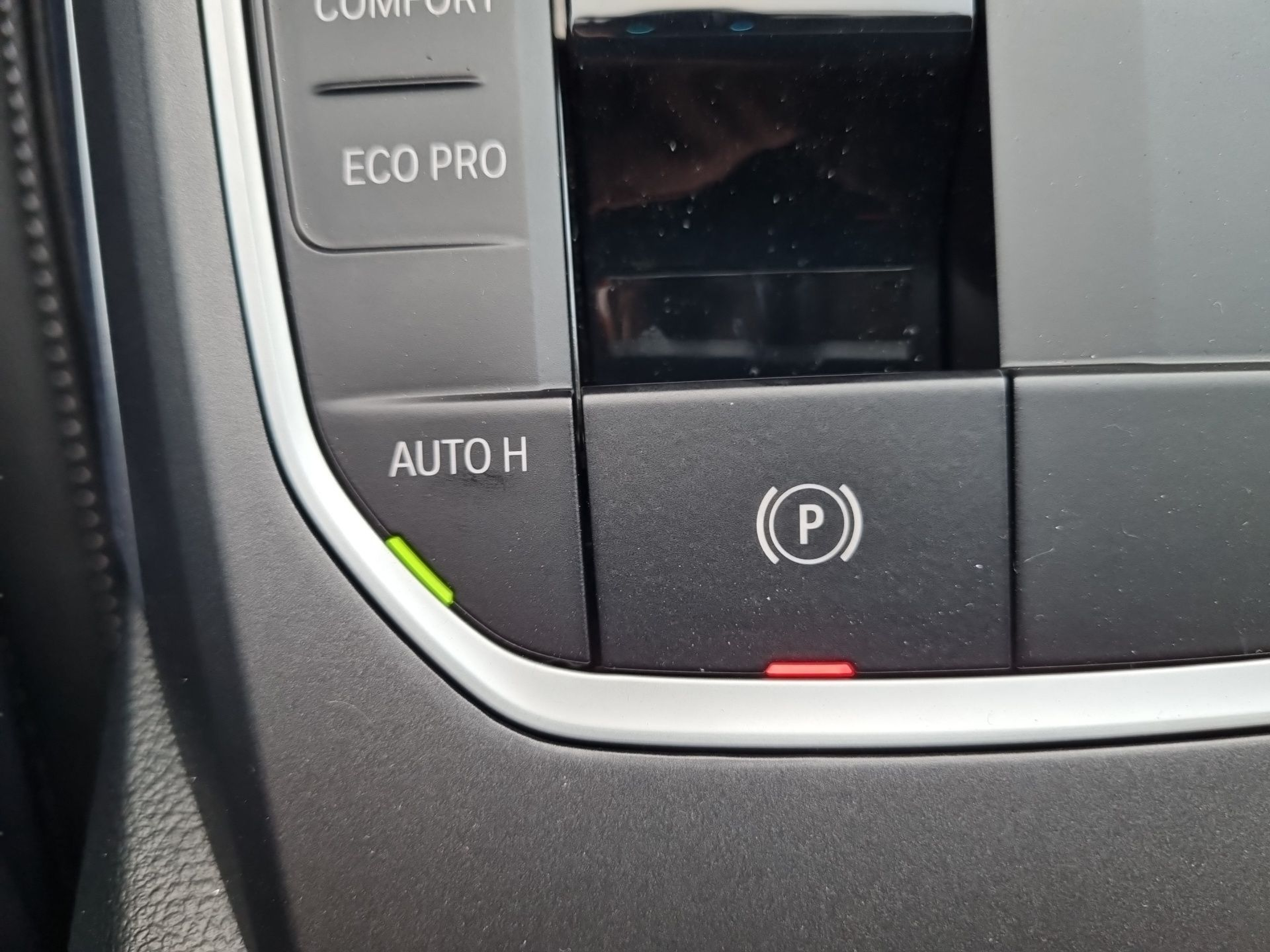BMW i4 i4 eDrive40 color Negro. Año 2025. 250KW(340CV). Elétrico. En concesionario Caetano Baviera Aveiro de Aveiro