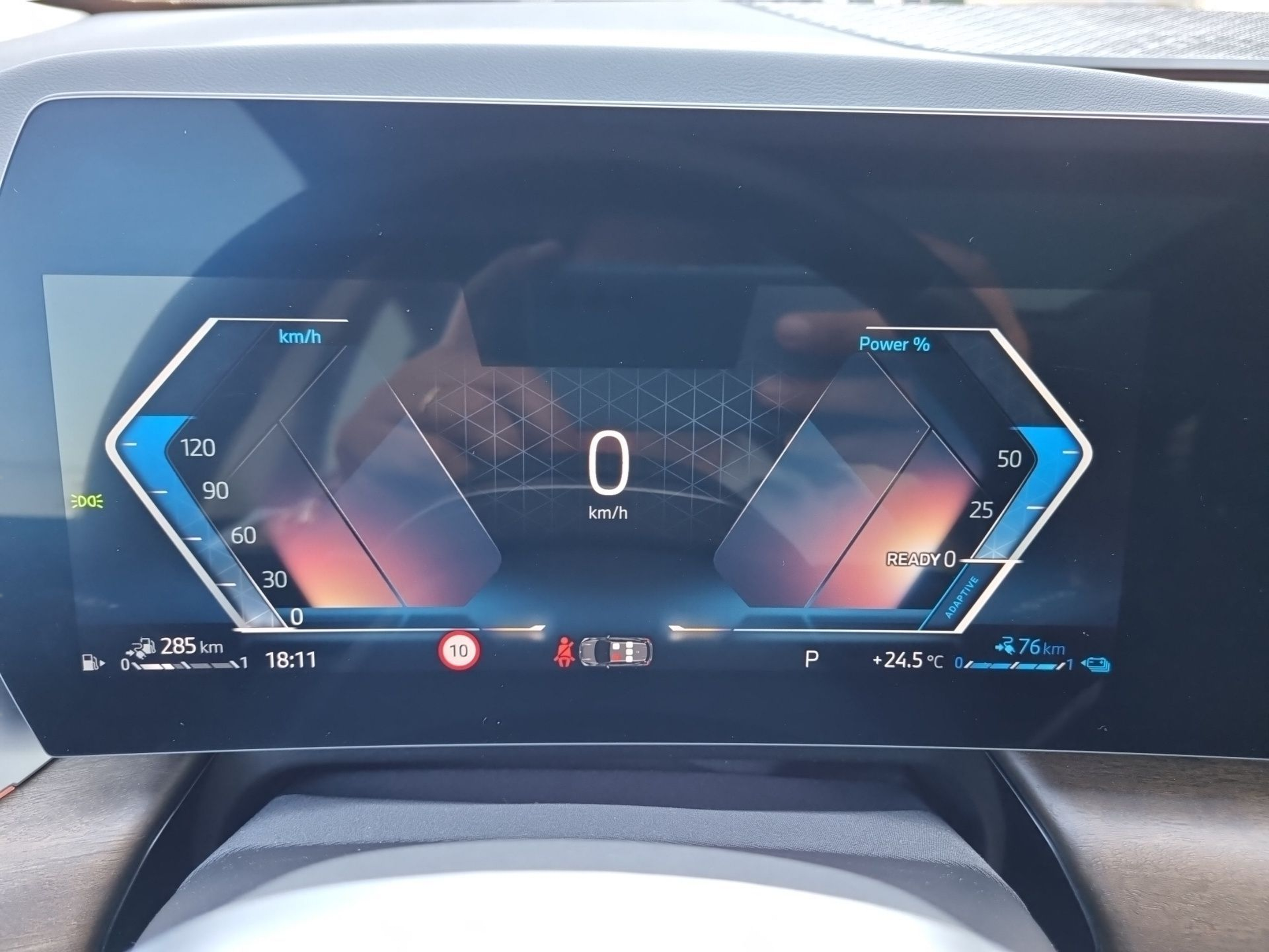 BMW Série 2 225xe Active Tourer color Negro. Año 2025. 180KW(245CV). Elétrico / Gasolina Híbrido. En concesionario Caetano Baviera Santa Maria da Feira de Santa Maria da Feira