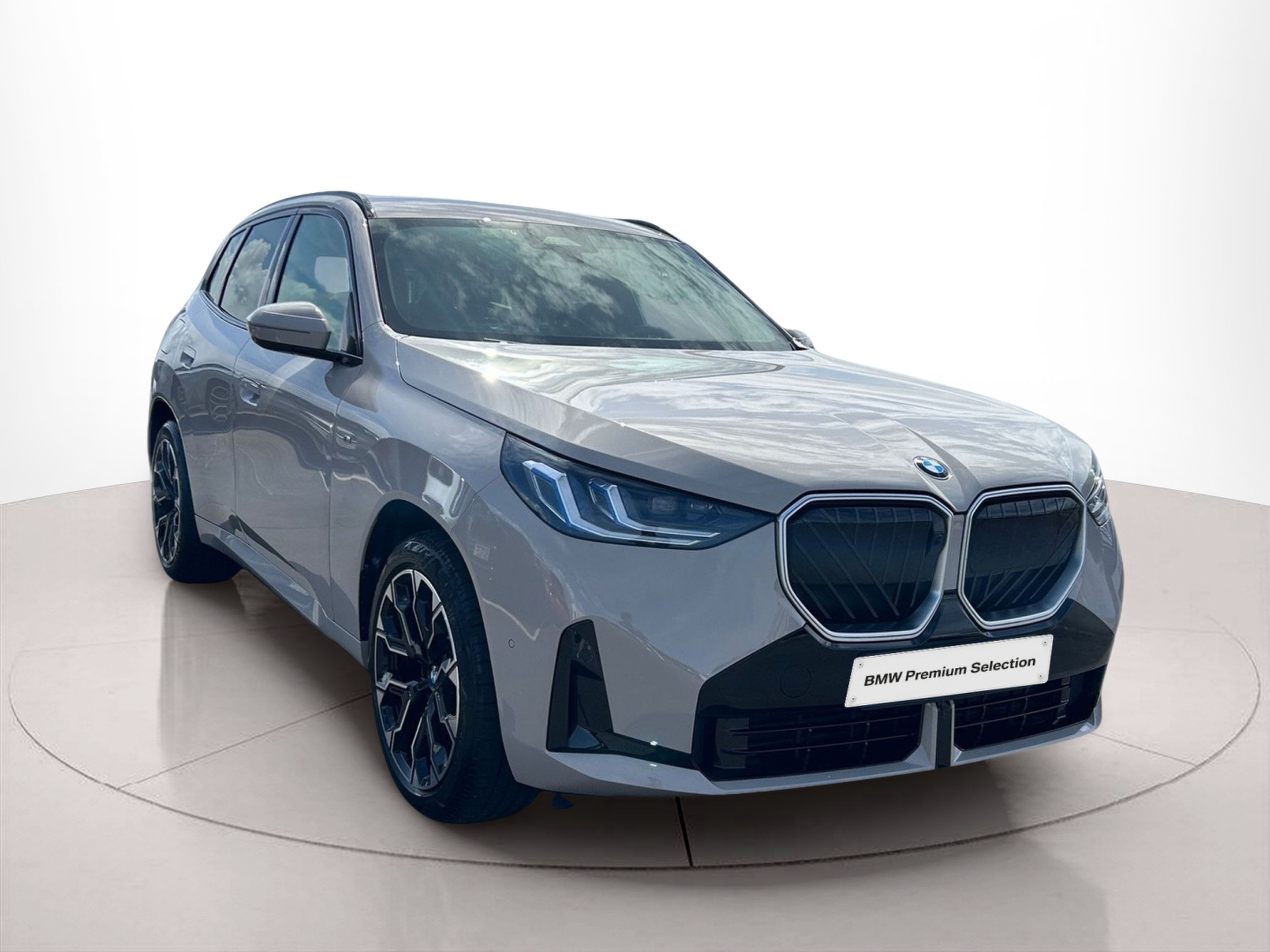 BMW X3 xDrive20d color Gris. Año 2024. 145KW(197CV). Diesel. En concesionario Caetano Baviera Porto de Porto