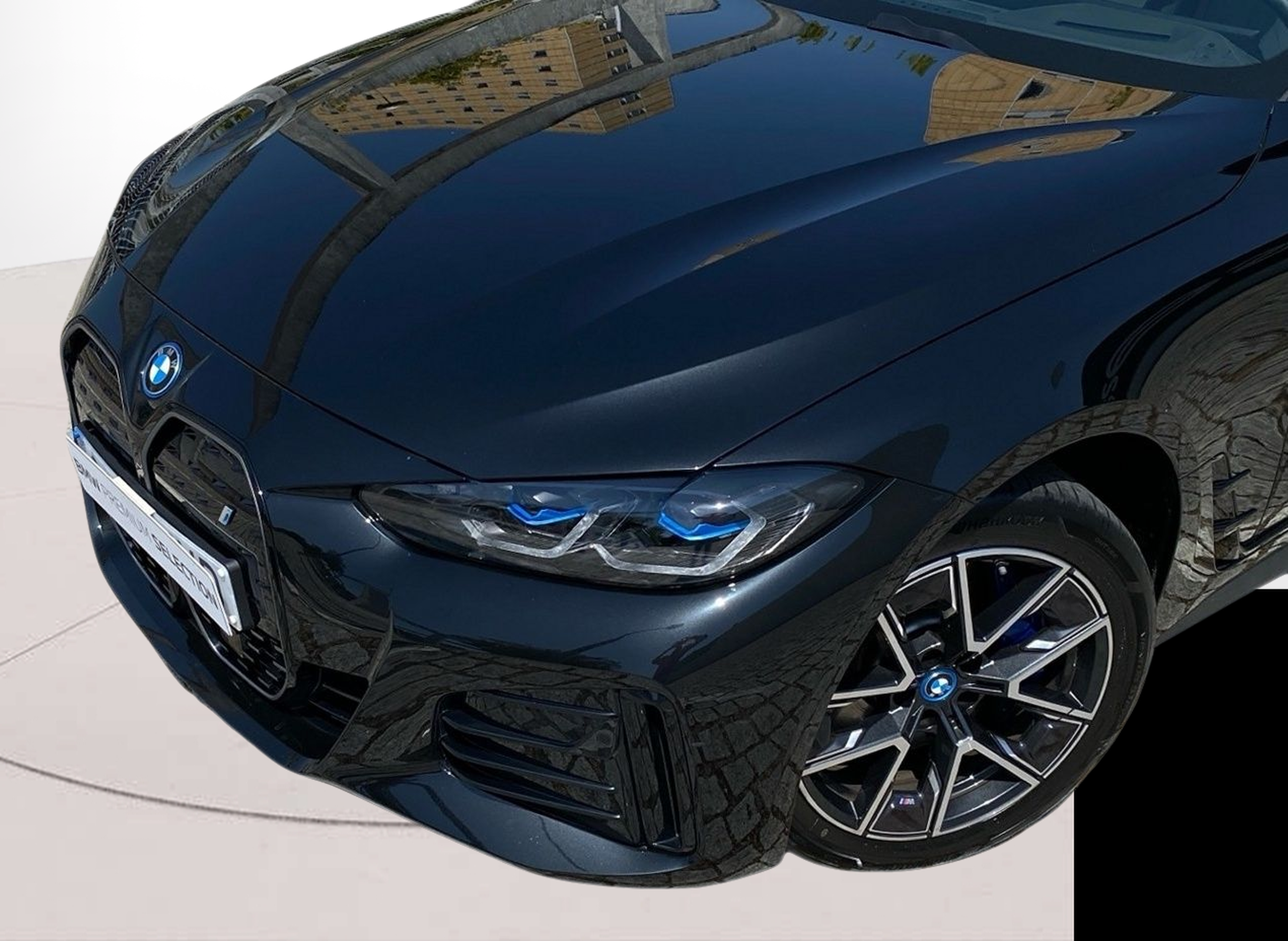 BMW i4 i4 eDrive40 color Negro. Año 2023. 250KW(340CV). Elétrico. En concesionario Caetano Baviera Lisboa de Lisboa