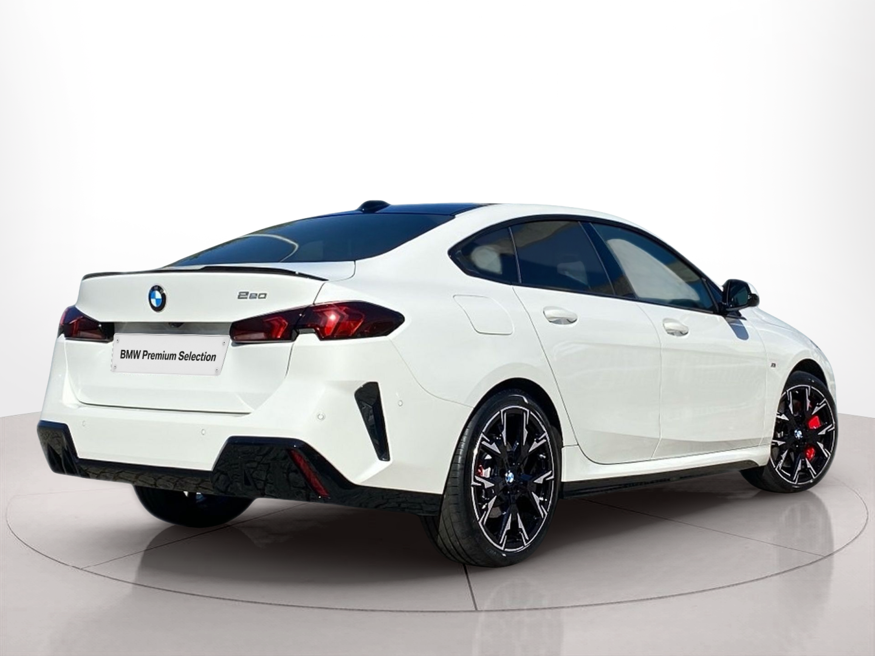 BMW Série 2 220d Gran Coupé color Blanco. Año 2025. 125KW(170CV). Elétrico / Gasolina Híbrido. En concesionario Caetano Baviera Lisboa de Lisboa