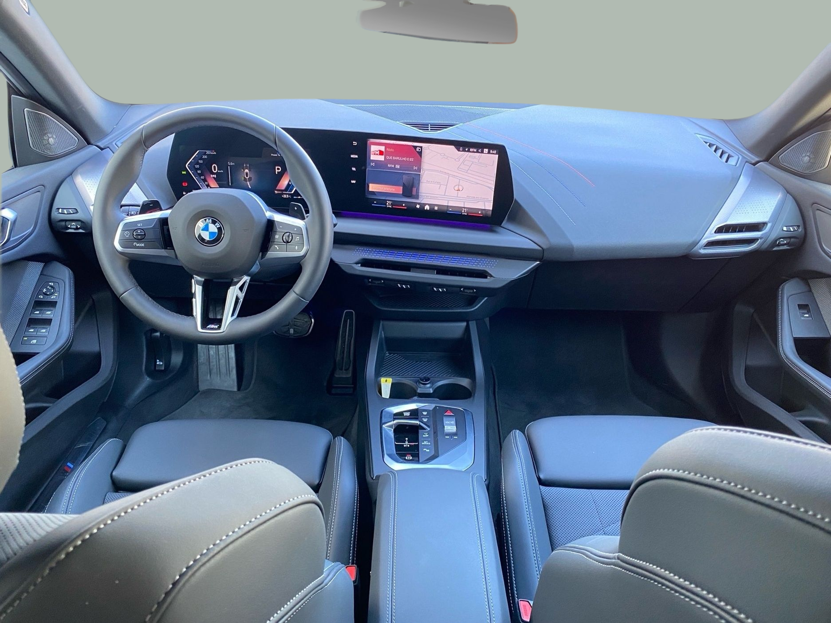 BMW Série 2 220d Gran Coupé color Blanco. Año 2025. 125KW(170CV). Elétrico / Gasolina Híbrido. En concesionario Caetano Baviera Lisboa de Lisboa
