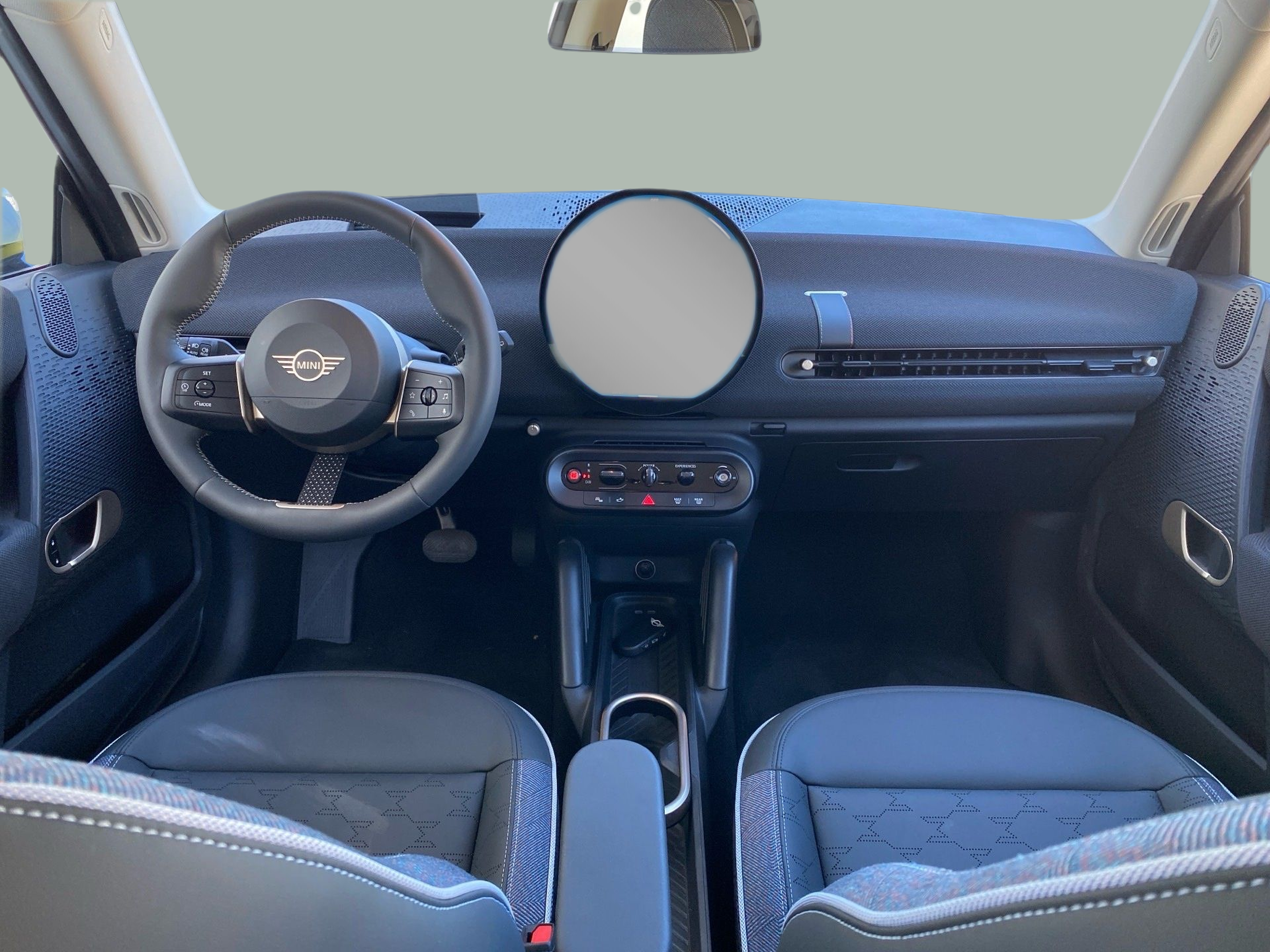 fotoG 6 del MINI MINI 3 Portas Cooper E 135 kW (184 CV) 184cv Elétrico de 2025 em Vila Nova de Gaia