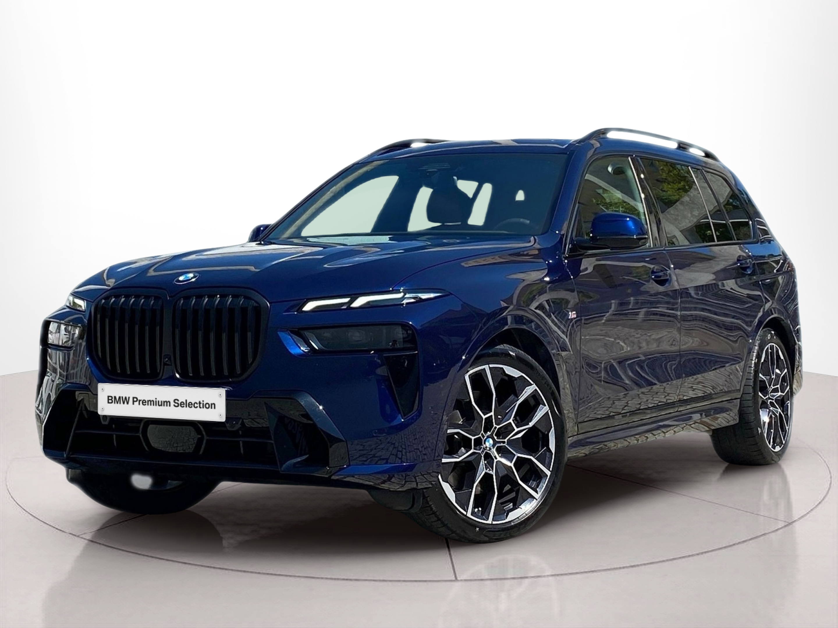 BMW X7 xDrive40d color Azul. Año 2025. 259KW(352CV). Diesel. En concesionario Caetano Baviera Lisboa de Lisboa
