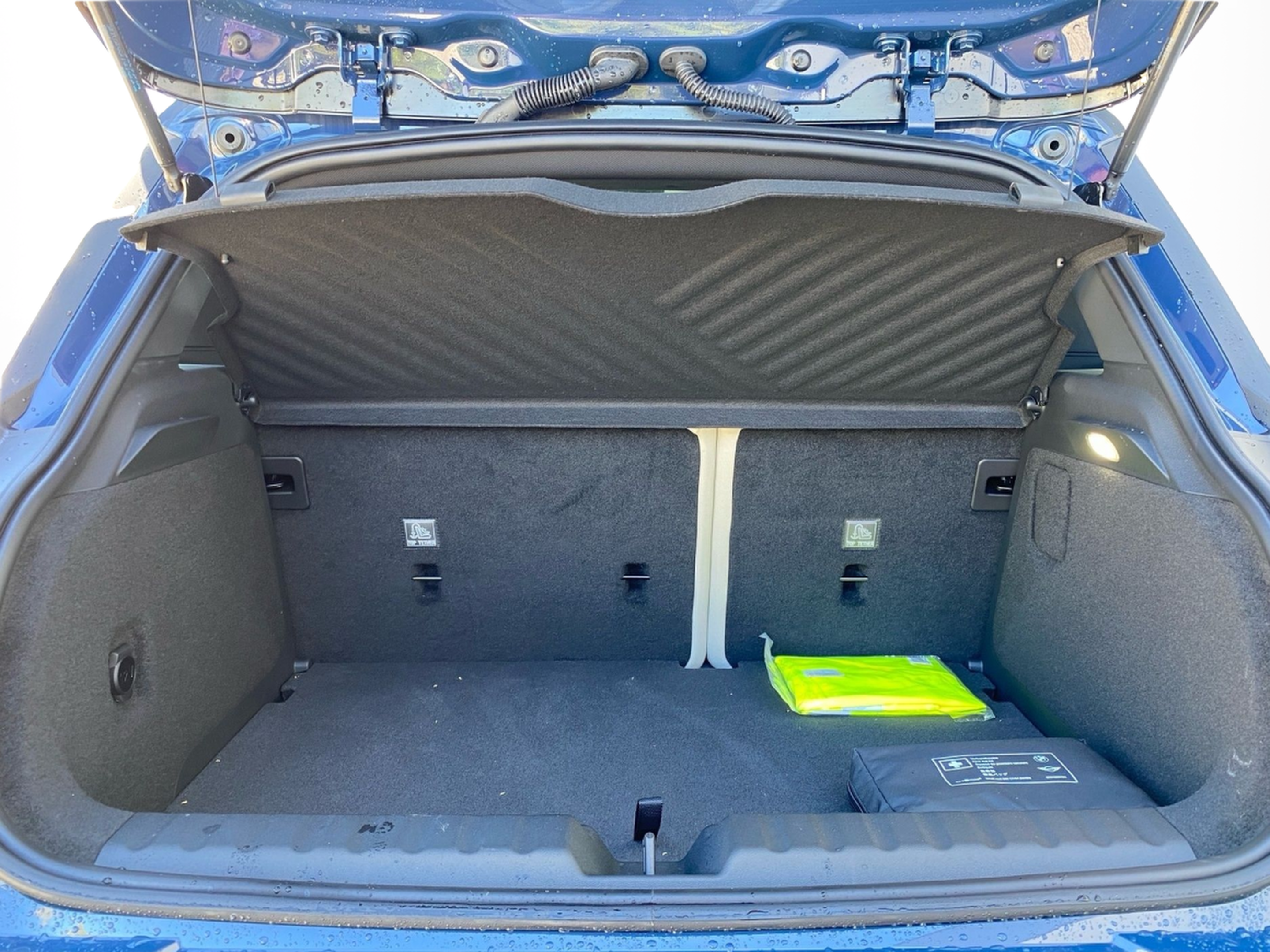 fotoG 19 del MINI MINI Aceman E 135 kW (184 CV) 184cv Elétrico de 2025 em Vila Nova de Gaia