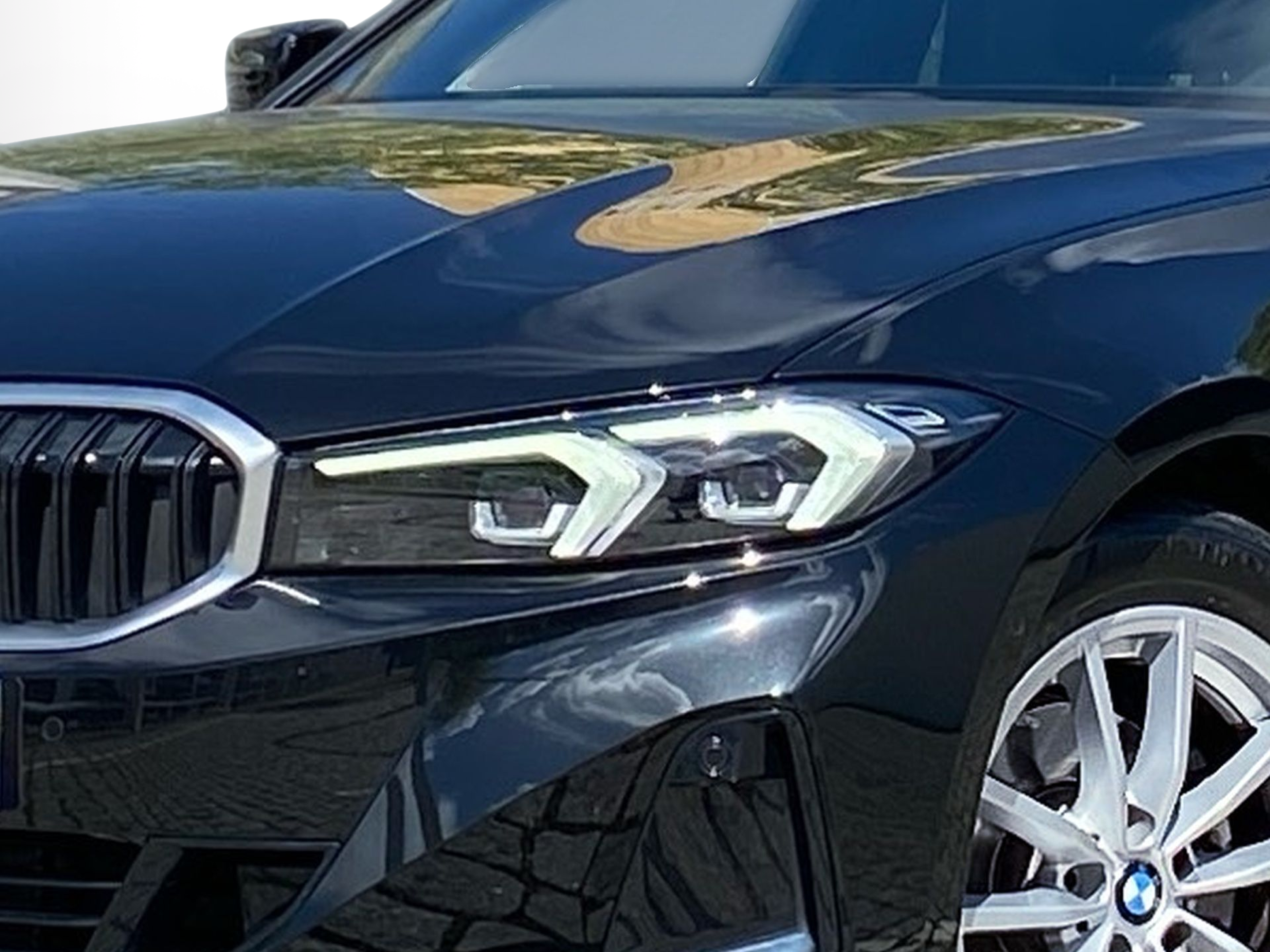 BMW Série 3 320d Touring color Negro. Año 2024. 140KW(190CV). Diesel. En concesionario Caetano Baviera Lisboa de Lisboa