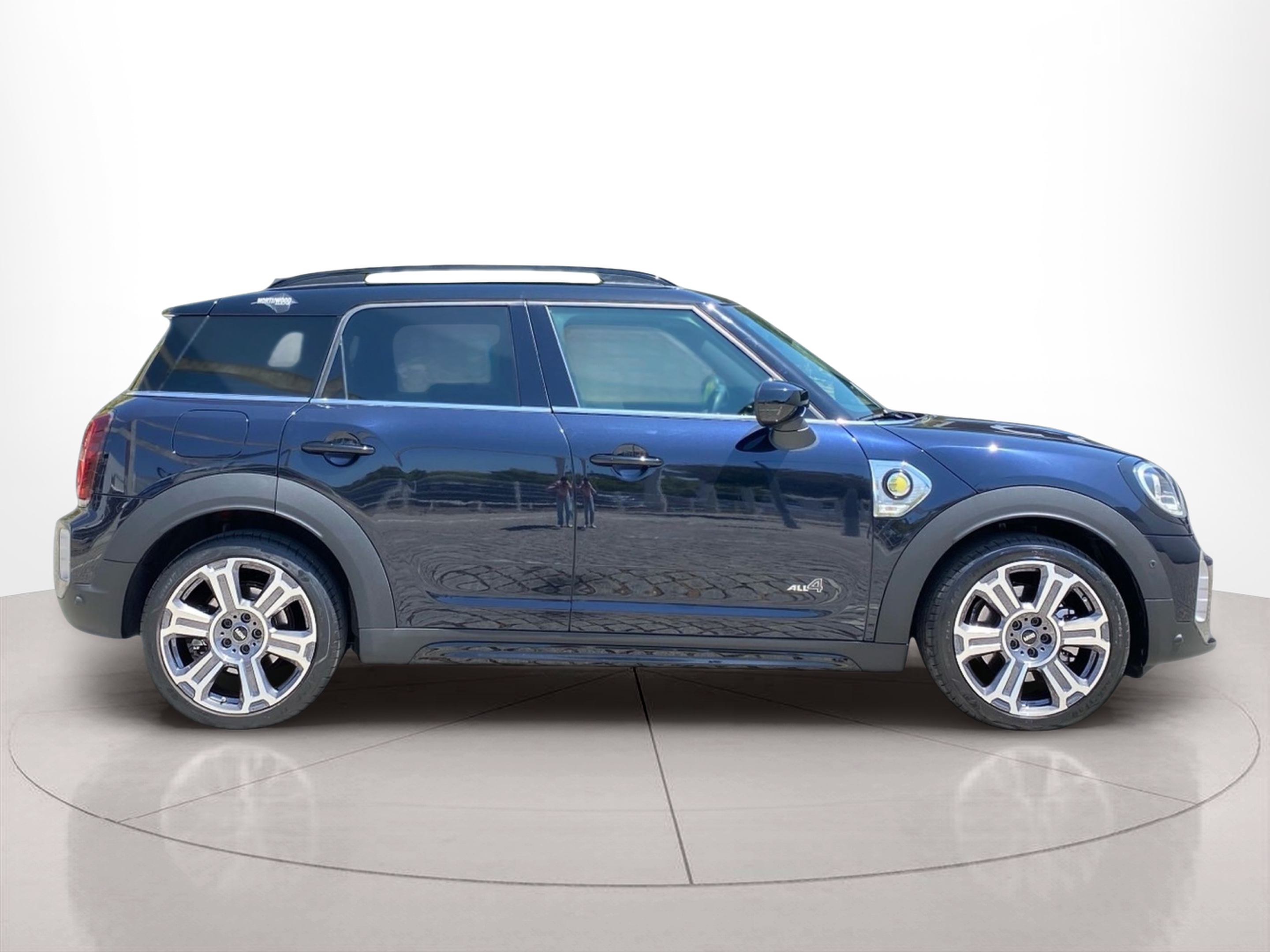 Fotos de MINI Countryman Cooper S E ALL4 162 kW (220 CV)