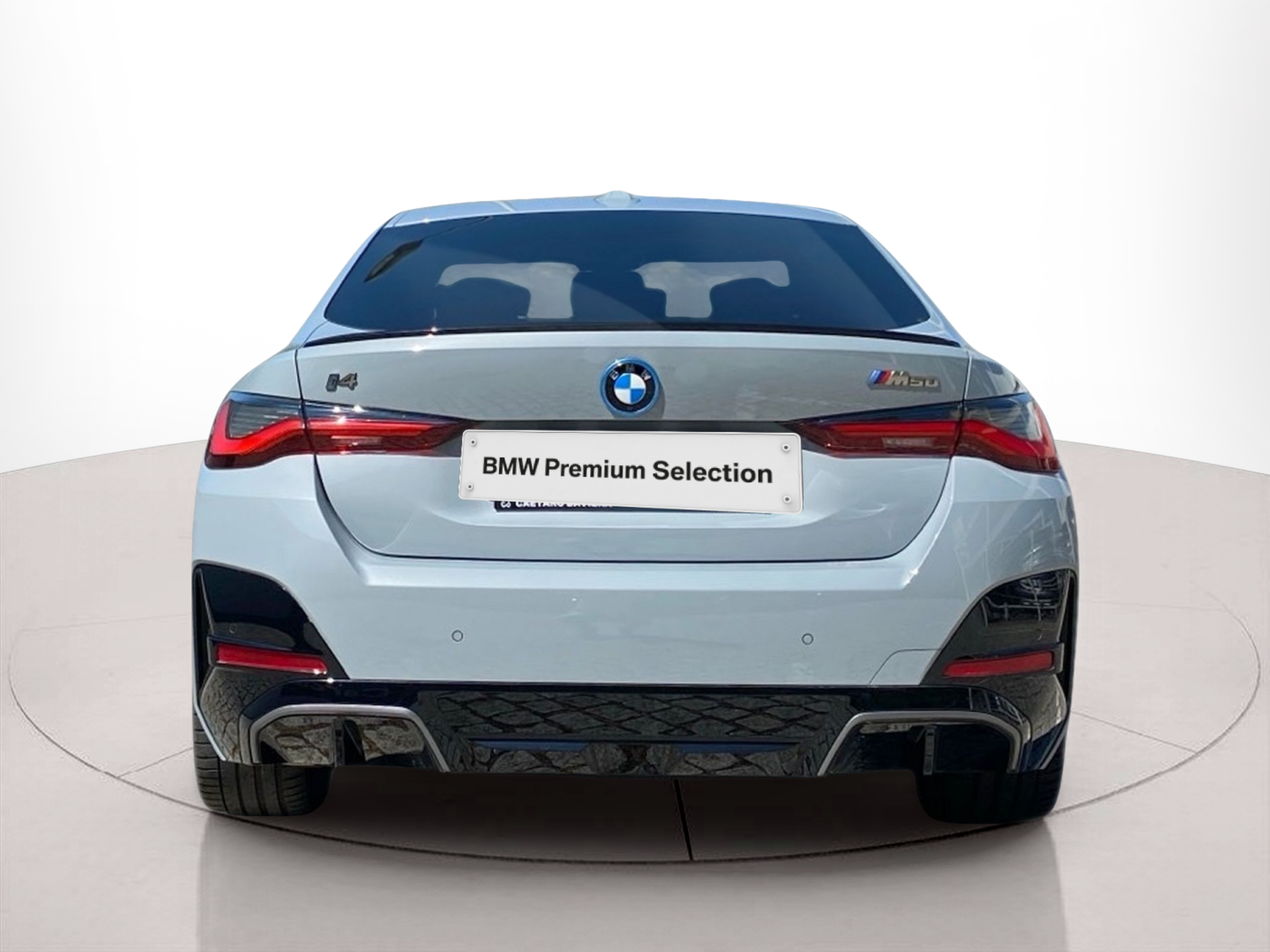 BMW i4 i4 M50 color Gris. Año 2023. 400KW(544CV). Elétrico. En concesionario Caetano Baviera Lisboa de Lisboa