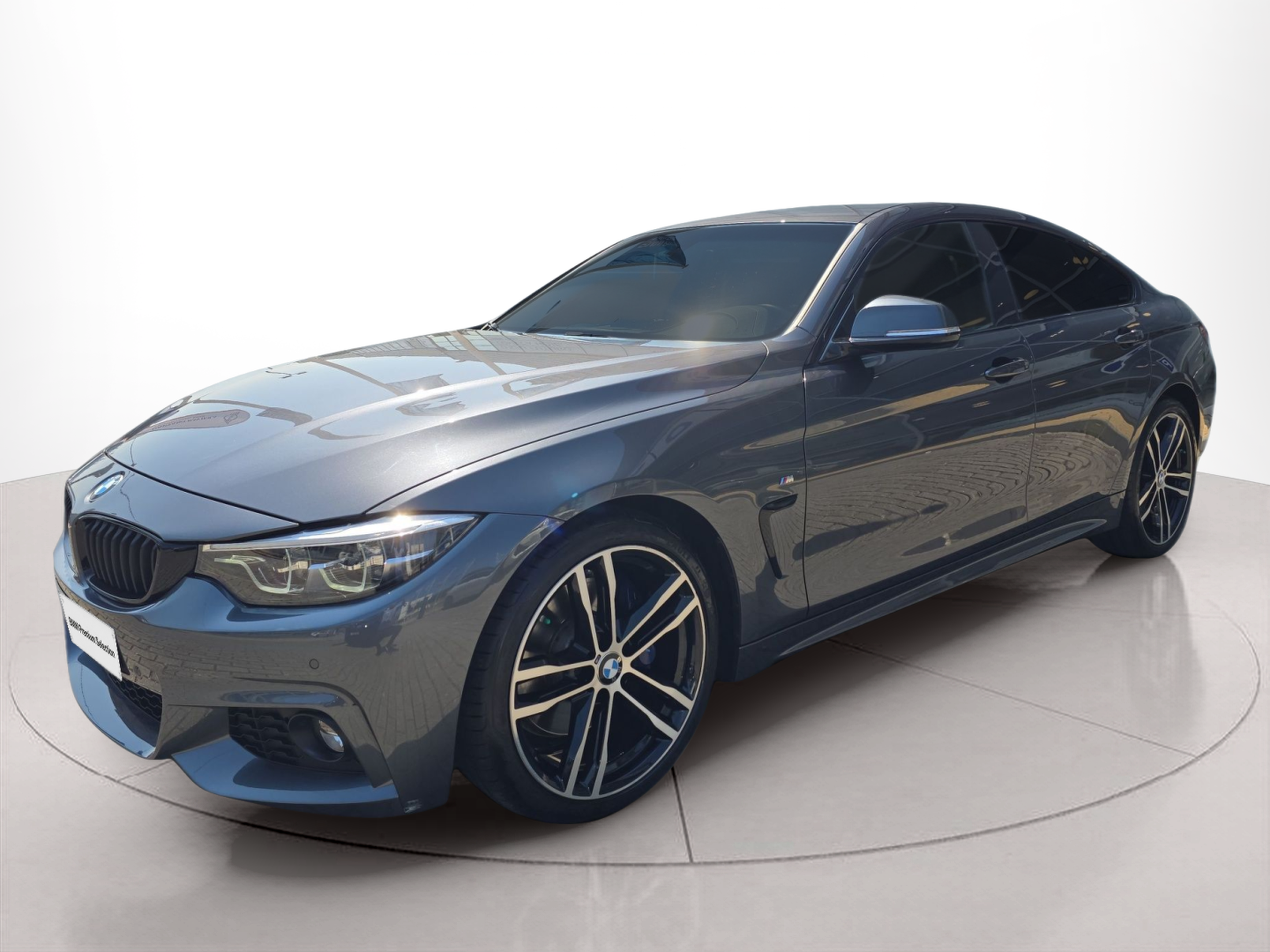 Fotos de BMW Série 4 420d Gran Coupe color Gris. Año 2019. 140KW(190CV). Diesel. En concesionario Caetano Baviera Santa Maria da Feira de Santa Maria da Feira