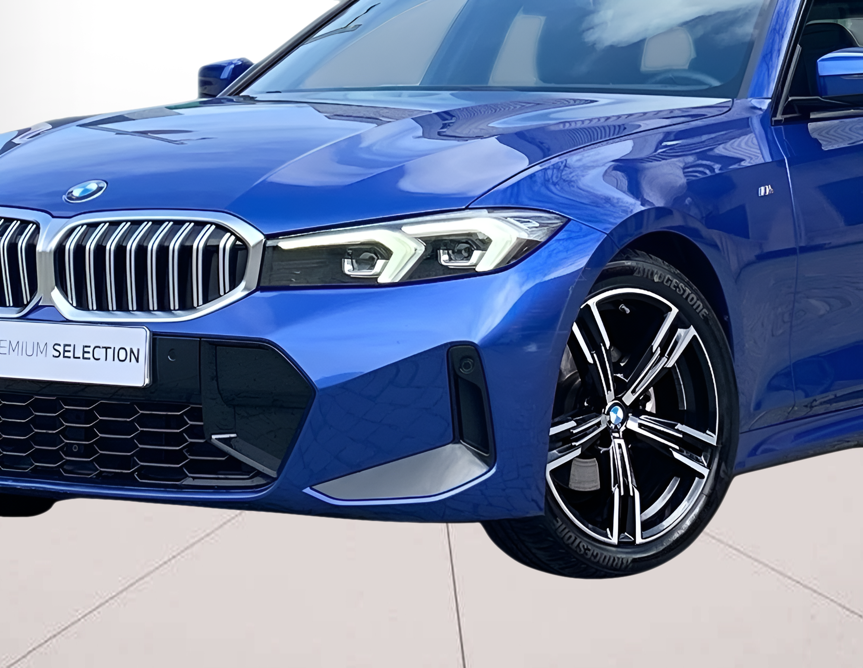 BMW Série 3 320d Touring color Azul. Año 2024. 140KW(190CV). Diesel. En concesionario Caetano Baviera Lisboa de Lisboa