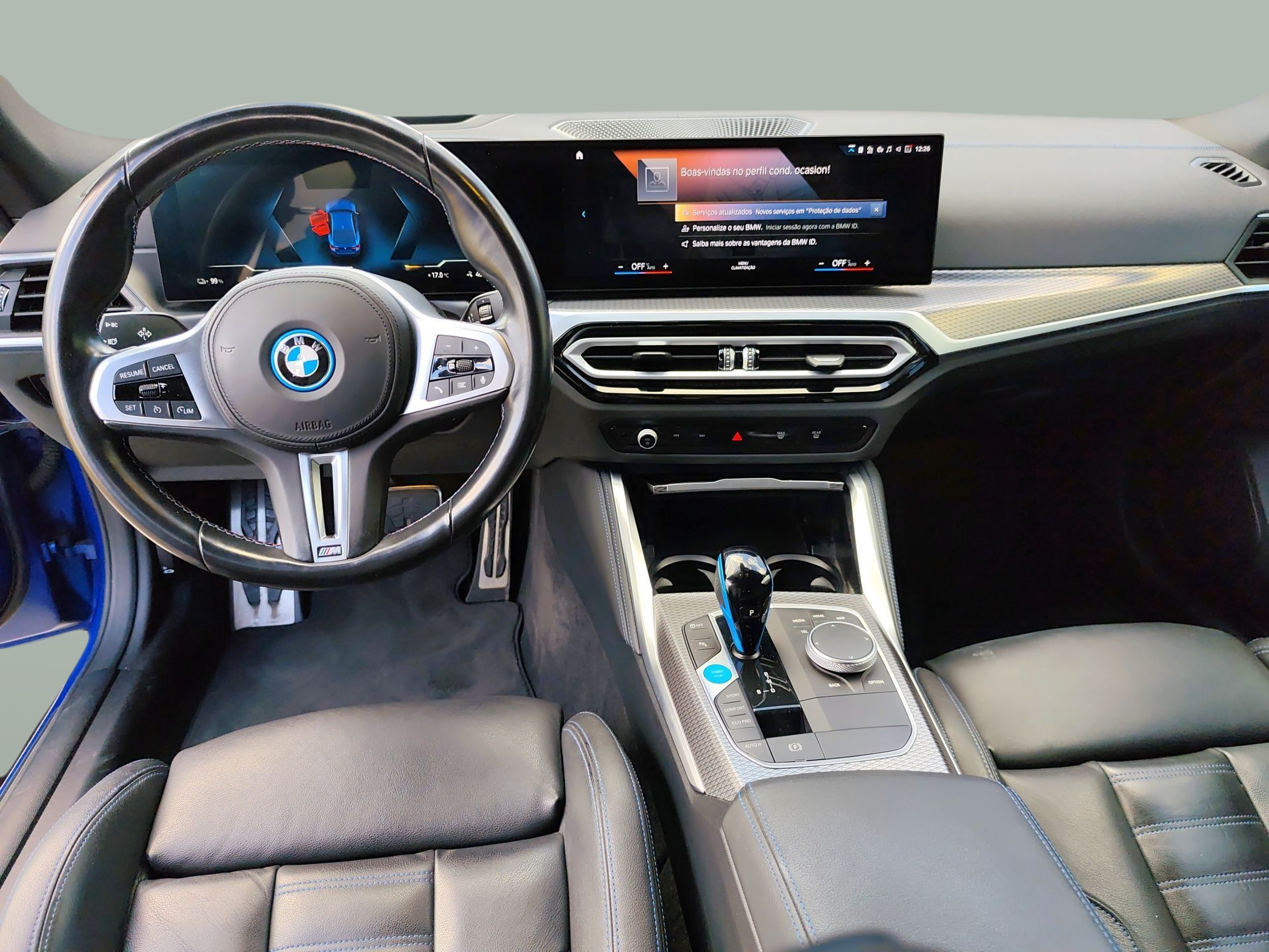 BMW i4 i4 M50 color Azul. Año 2022. 400KW(544CV). Elétrico. En concesionario Caetano Baviera Aveiro de Aveiro
