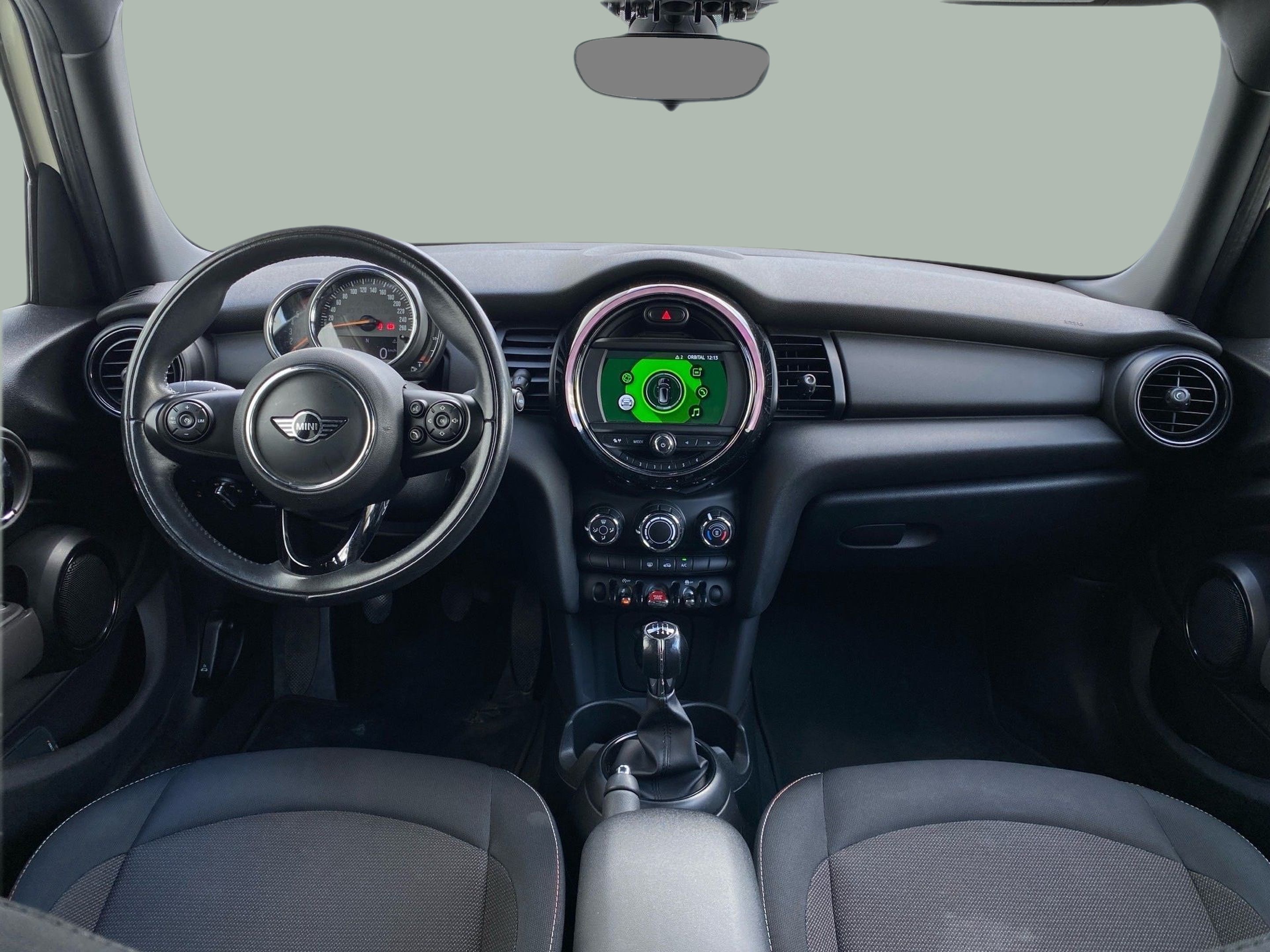 fotoG 6 del MINI MINI Cooper 5 Portas D 70 kW (95 CV) 95cv Diesel de 2019 em Vila Nova de Gaia