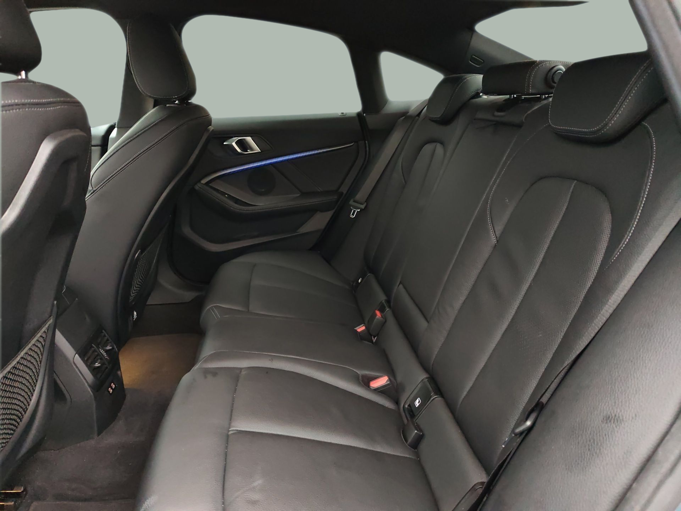 BMW Série 2 M235i Gran Coupe color Gris. Año 2020. 225KW(306CV). Gasolina. En concesionario Caetano Aveiro de Aveiro