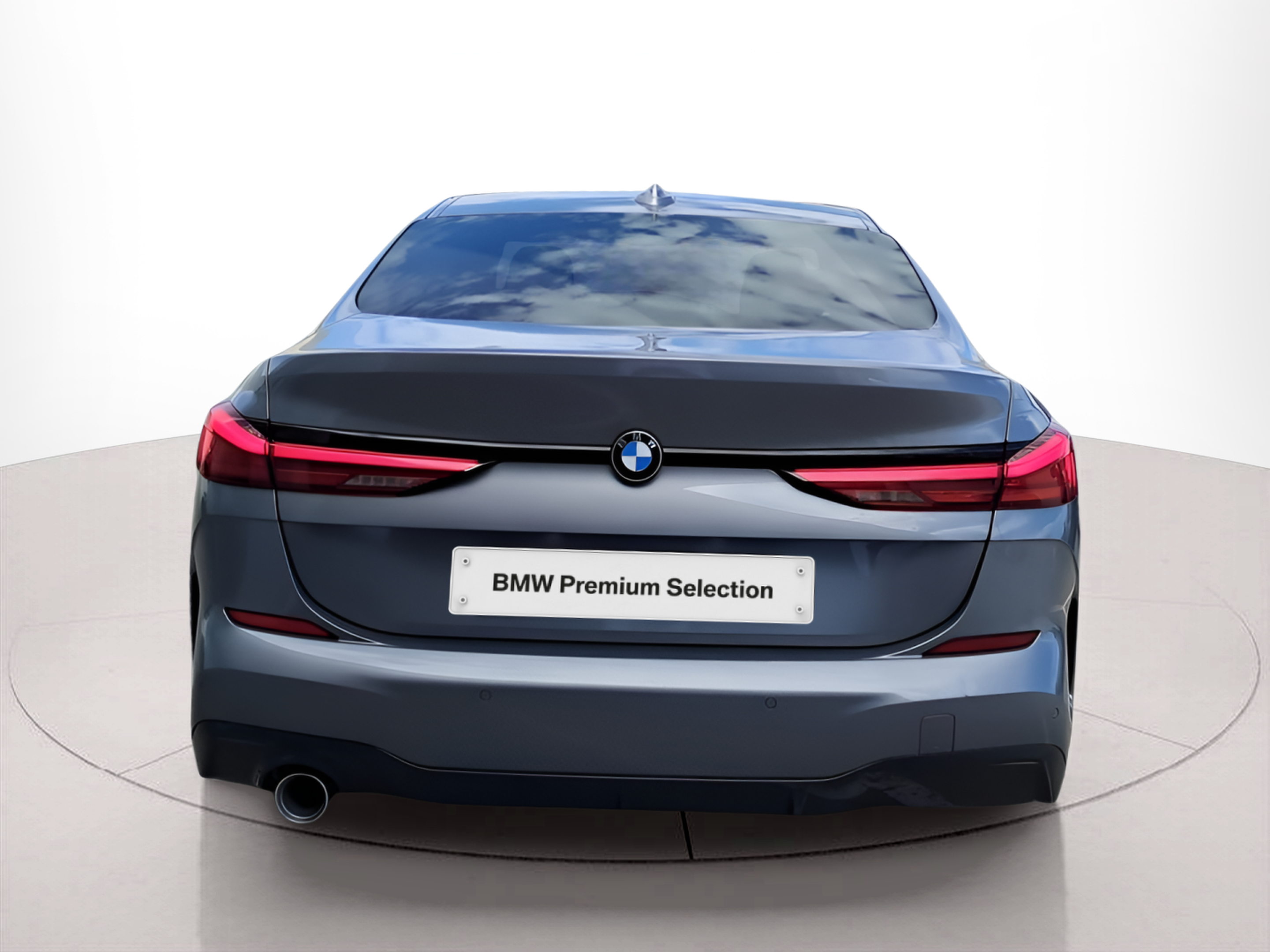 BMW Série 2 216d Gran Coupe color Gris. Año 2024. 85KW(116CV). Diesel. En concesionario Caetano Portimão de Portimão