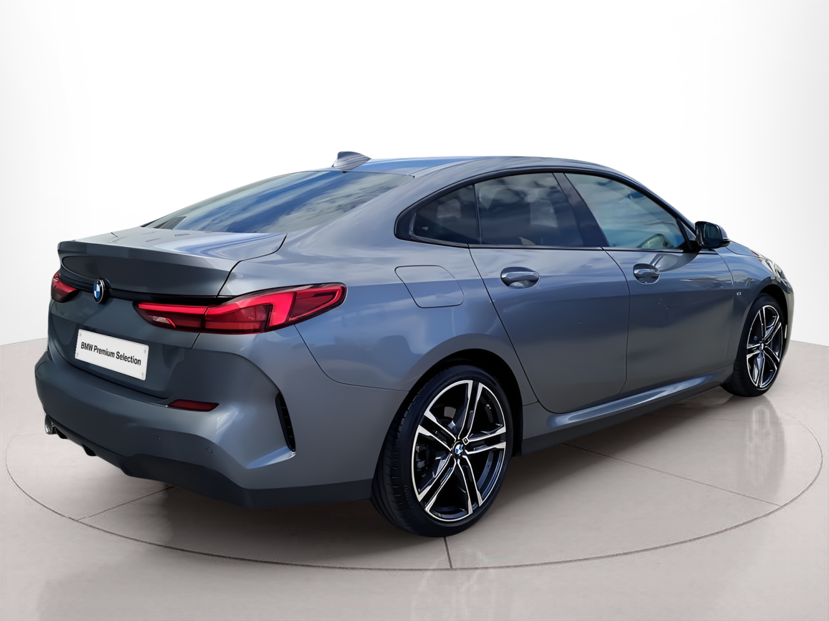 BMW Série 2 216d Gran Coupe color Gris. Año 2024. 85KW(116CV). Diesel. En concesionario Caetano Portimão de Portimão