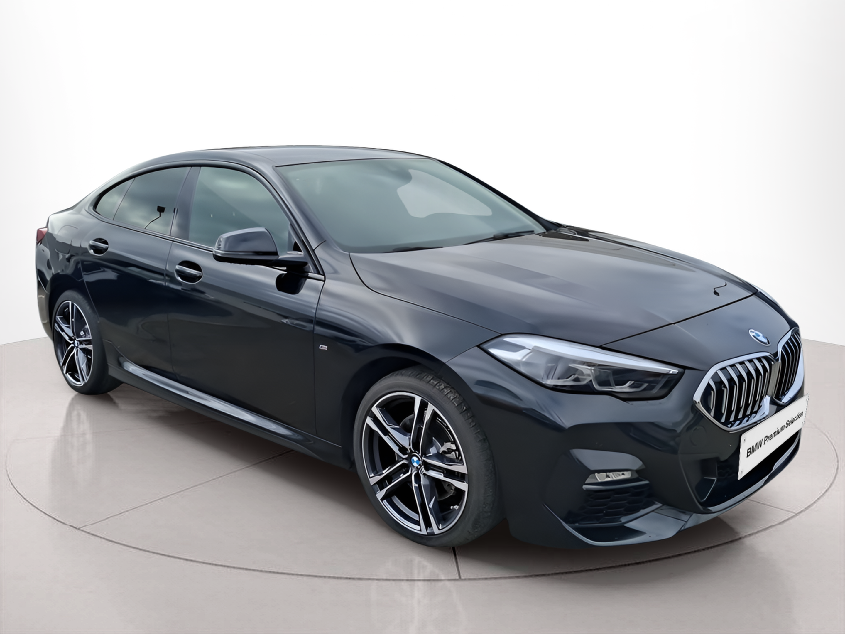 BMW Série 2 216d Gran Coupe color Negro. Año 2024. 85KW(116CV). Diesel. En concesionario Caetano Portimão de Portimão