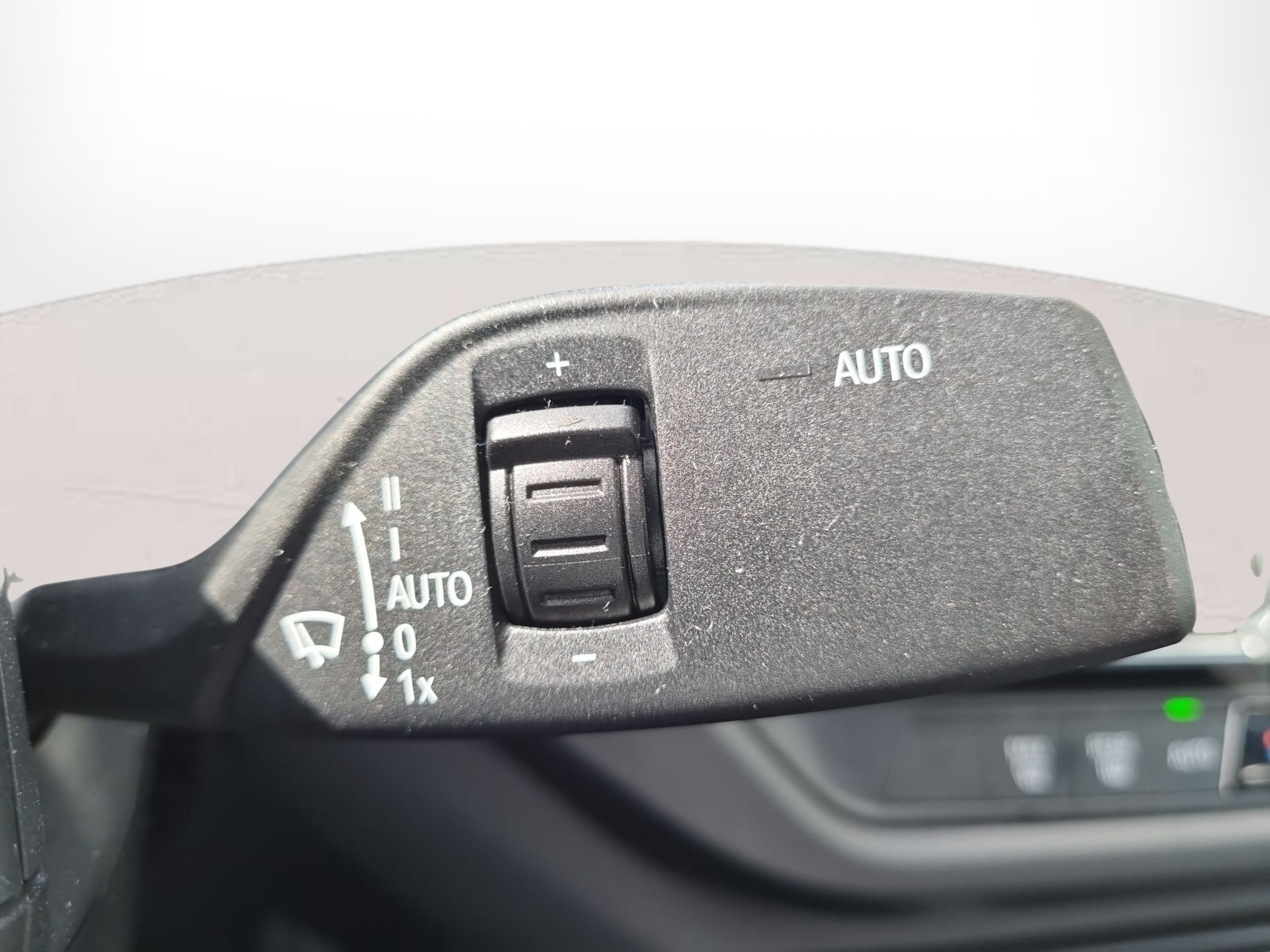 BMW Série 2 216d Gran Coupe color Gris Plata. Año 2024. 85KW(116CV). Diesel. En concesionario Caetano Baviera Santa Maria da Feira de Santa Maria da Feira