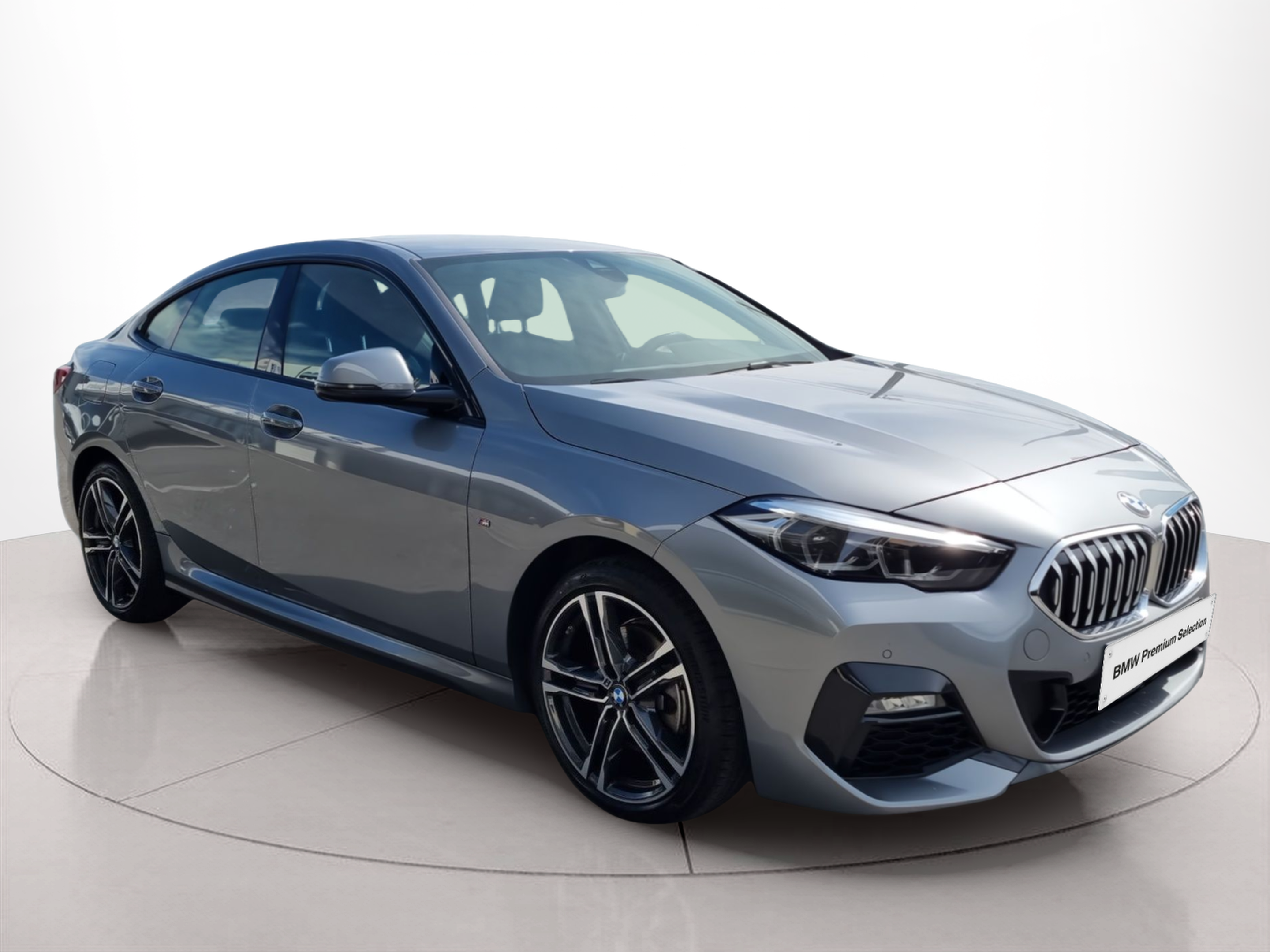 BMW Série 2 216d Gran Coupe color Gris Plata. Año 2024. 85KW(116CV). Diesel. En concesionario Caetano Baviera Santa Maria da Feira de Santa Maria da Feira