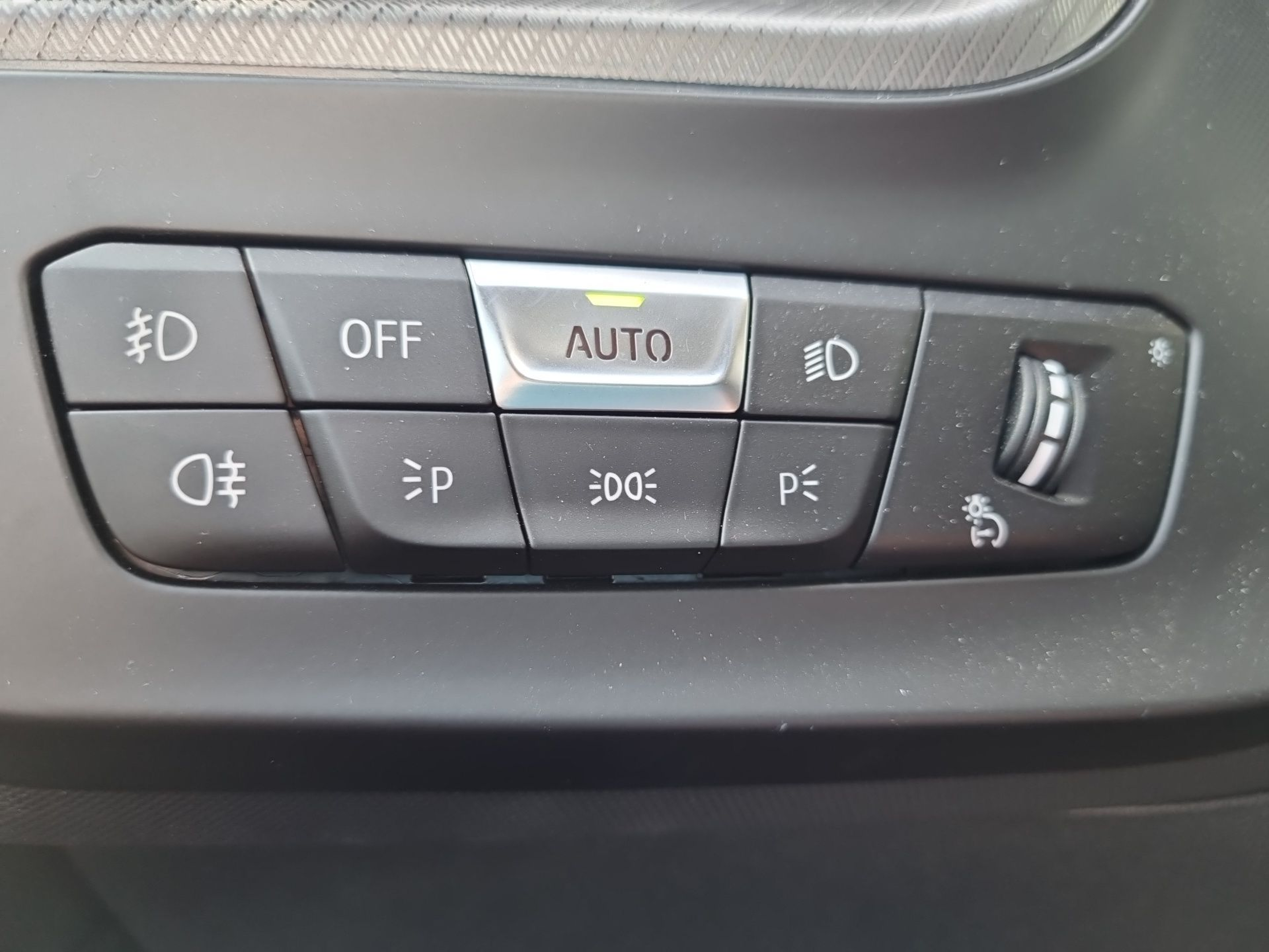 BMW Série 2 216d Gran Coupe color Gris Plata. Año 2024. 85KW(116CV). Diesel. En concesionario Caetano Baviera Santa Maria da Feira de Santa Maria da Feira