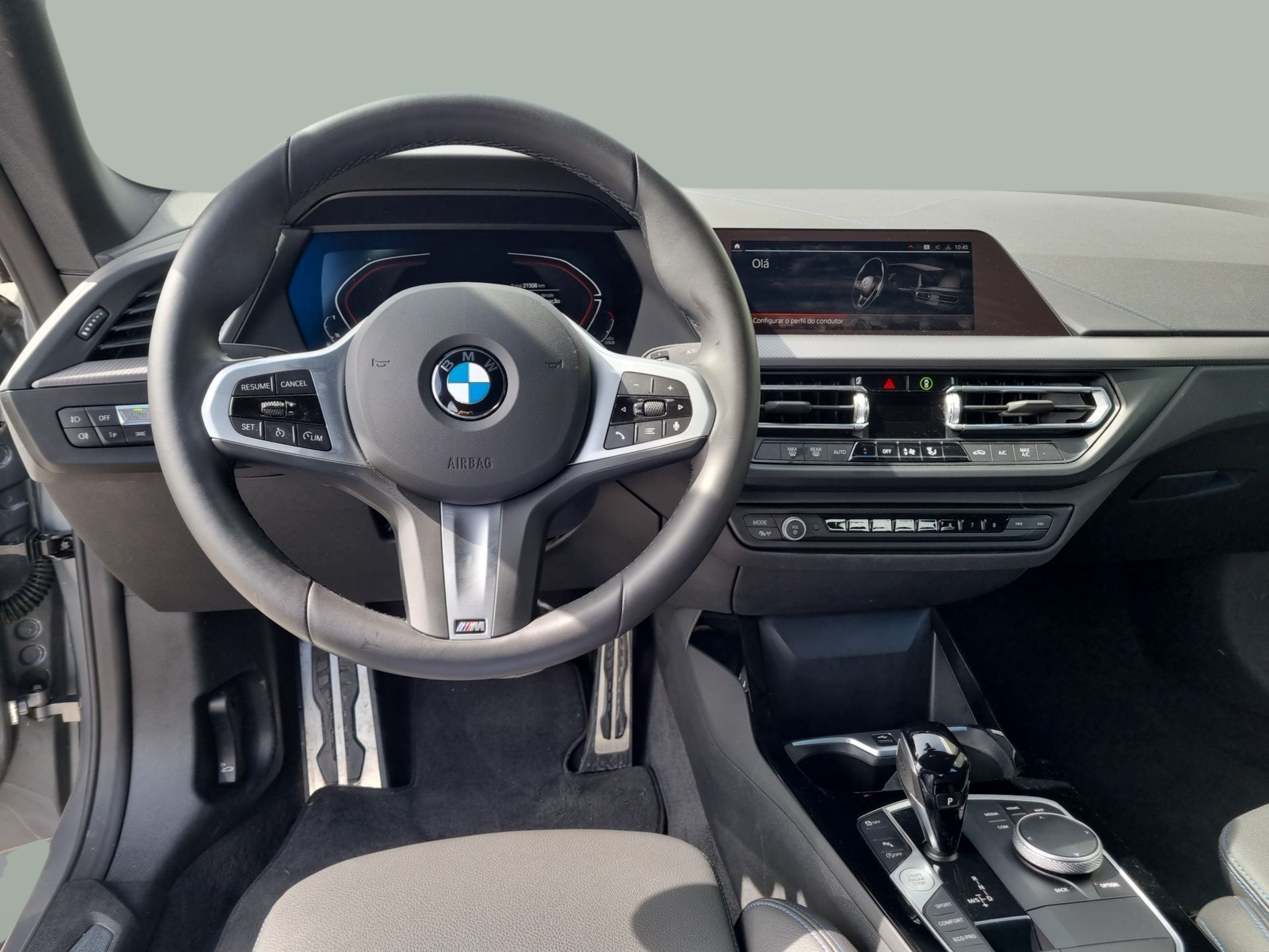 BMW Série 2 216d Gran Coupe color Gris Plata. Año 2024. 85KW(116CV). Diesel. En concesionario Caetano Baviera Santa Maria da Feira de Santa Maria da Feira